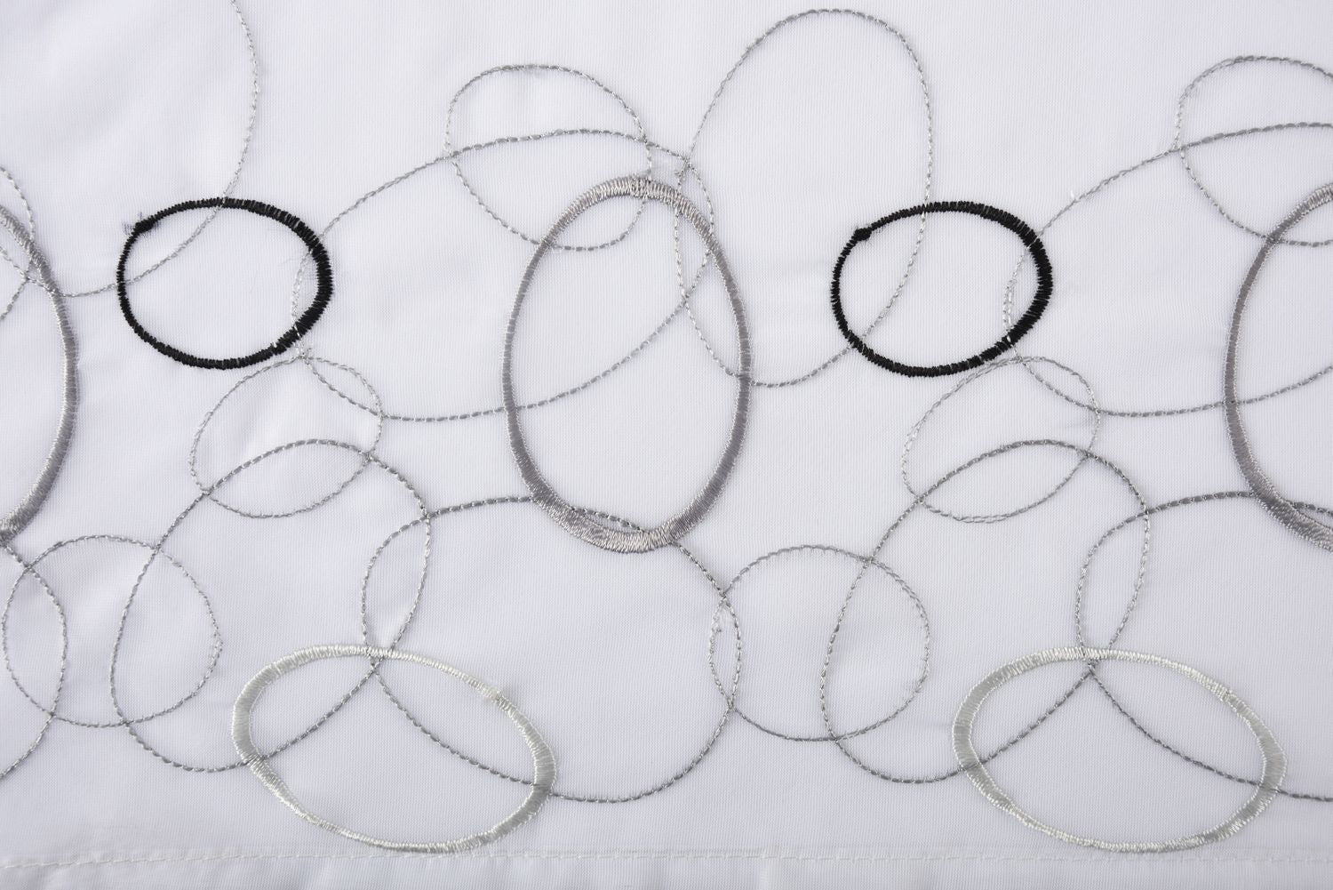 AURA Stickerei Gardinen Set 4 Tlg. Raffhalter Tunneldurchzug Gardinenband für Gardinenschienen 112230 Scheibengardine AURA_Stickerei_Gardinen_Set_4_Tlg._Raffhalter_Tunneldurchzug_Gardinenband_fur_Gardinenschienen_112230_-_Gardinenbox.de_-_-3678356 | Gardinenbox.de