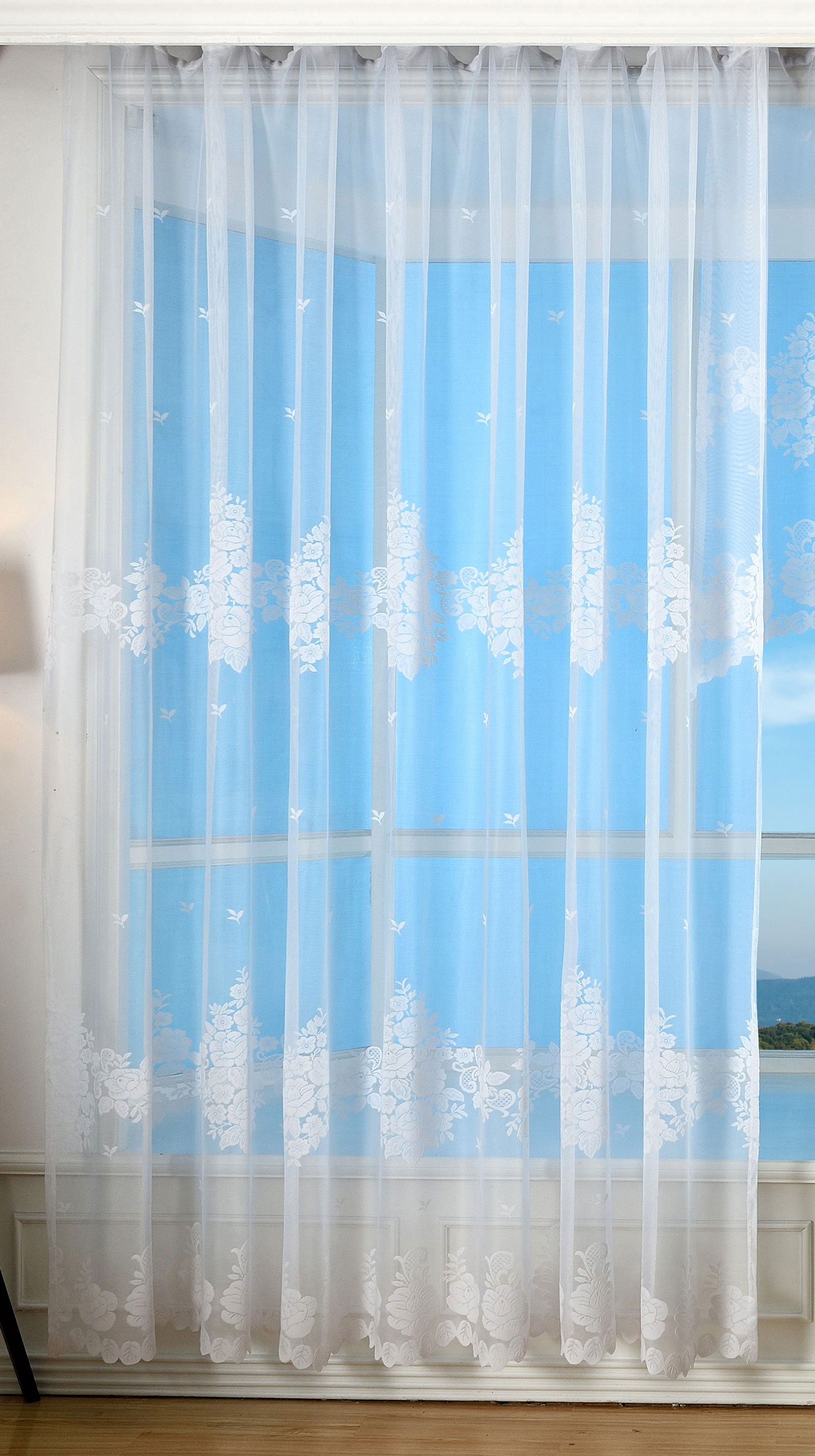 Bogenstore Gardine Jacquard , Blumenmuster Weiß Kräuselband Universalband Faltenband Store 13140 245x450 Gardinenstore Bogenstore_Gardine_Jacquard_Blumenmuster_Weiss_Krauselband_Universalband_Faltenband_Store_13140_-_Gardinenbox.de_-_-3678741 | Gardinenbox.de