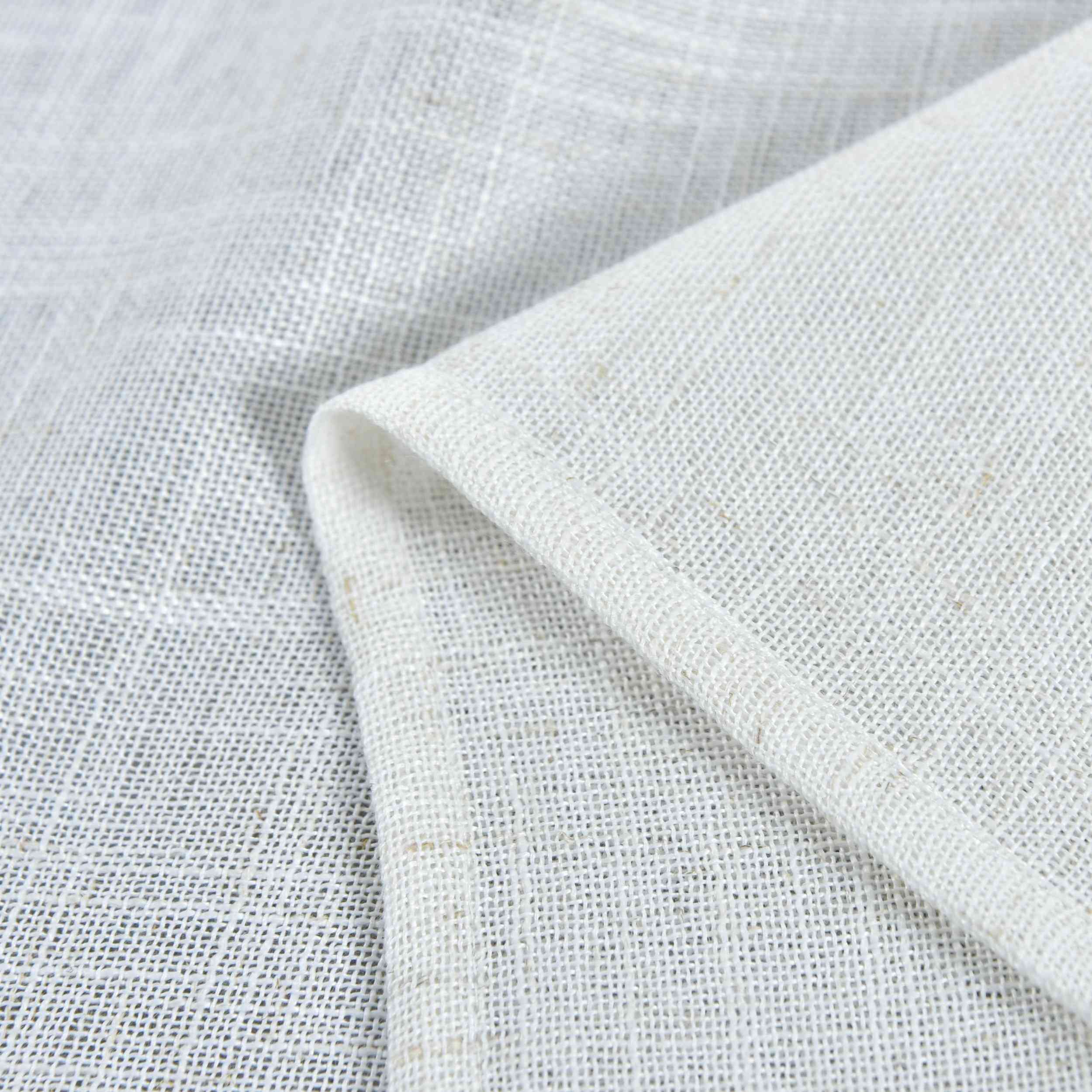 2er Set Vorhang Ösen »Essen« Cationic Raffhalter Leinenstruktur blickdicht lichtdurchlässig 210 g/m² 202430-2 Vorhang Set DSC_4771_da70ec2b-2e04-4b39-9b56-1a2ac80e5ba7 | Gardinenbox.de