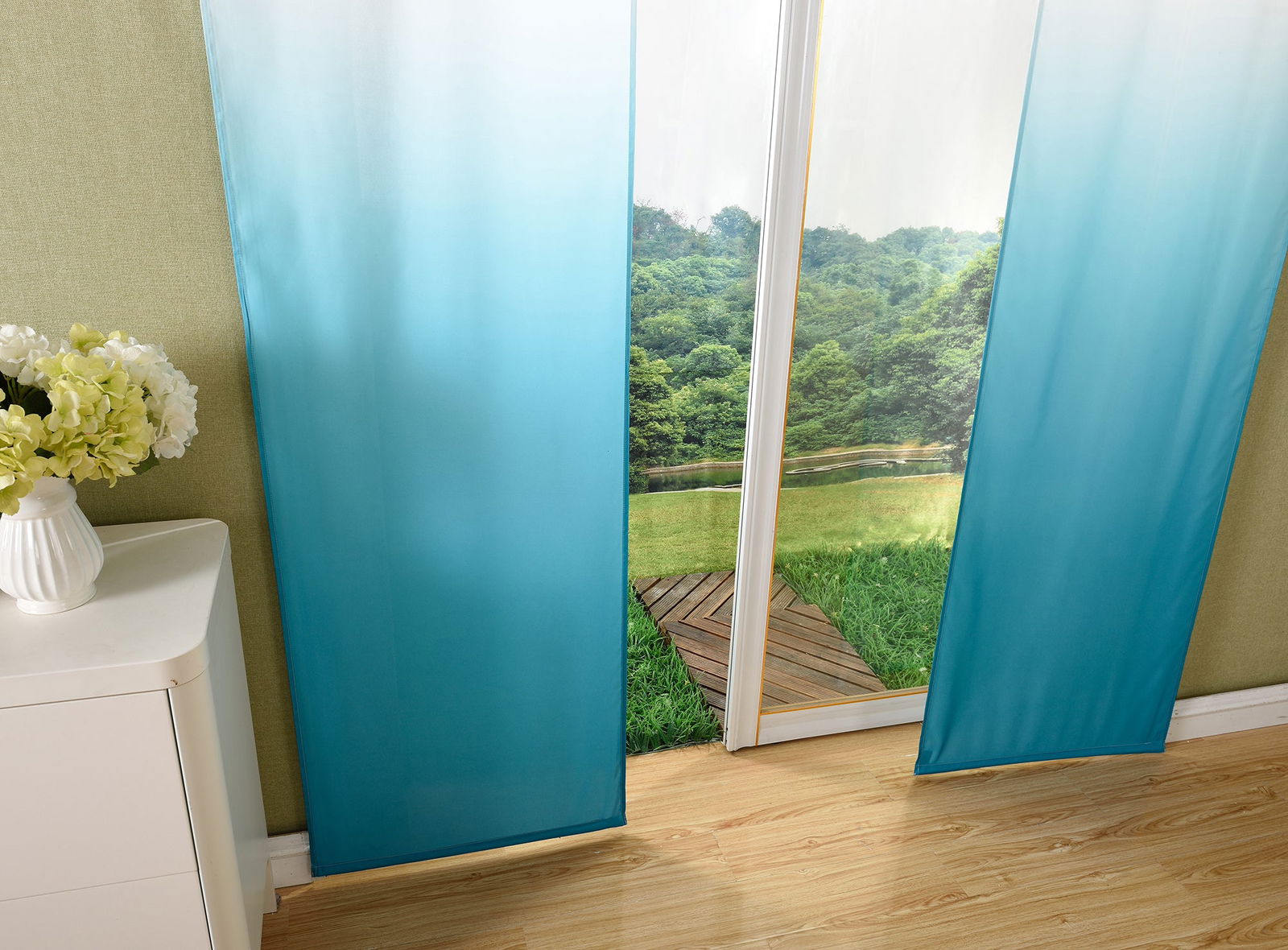 Flächenvorhang blickdicht Farbverlauf mit Paneelwagen und Beschwerungsstange Microsatin Microfaser 85425 Schiebegardine Flachenvorhang_blickdicht_Farbverlauf_mit_Paneelwagen_und_Beschwerungsstange_Microsatin_Microfaser_85425_-_Gardinenbox.de_-_-3679751 | Gardinenbox.de