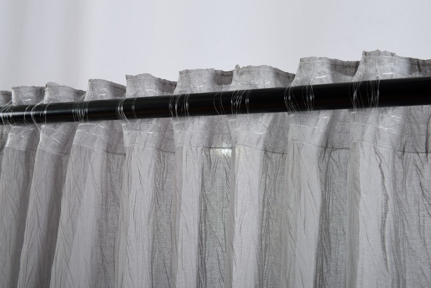 Gardine Crushed Leinen Optik Transparent verdeckte Schlaufen Universalband (Höhe x Breite cm) 20475 Gardinenschal Gardine_Crushed_Leinen_Optik_Transparent_verdeckte_Schlaufen_Universalband_Hohe_x_Breite_cm_20475_-_Gardinenbox.de_-_-3680951 | Gardinenbox.de