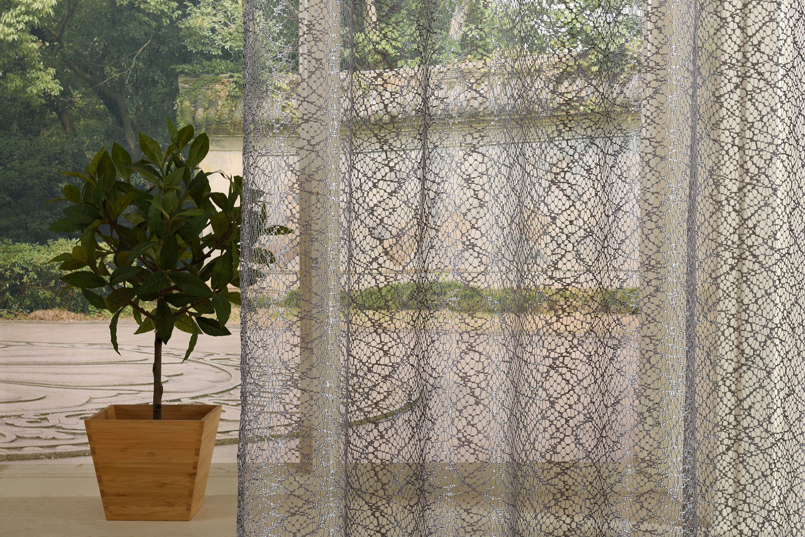 Gardine Netzvorhang mit Ösen einfarbig transparent Deko Vorhang Netz Struktur 20352 Netzgardine Gardine_Netzvorhang_mit_Osen_einfarbig_transparent_Deko_Vorhang_Netz_Struktur_20352_-_Gardinenbox.de_-_-3682478 | Gardinenbox.de