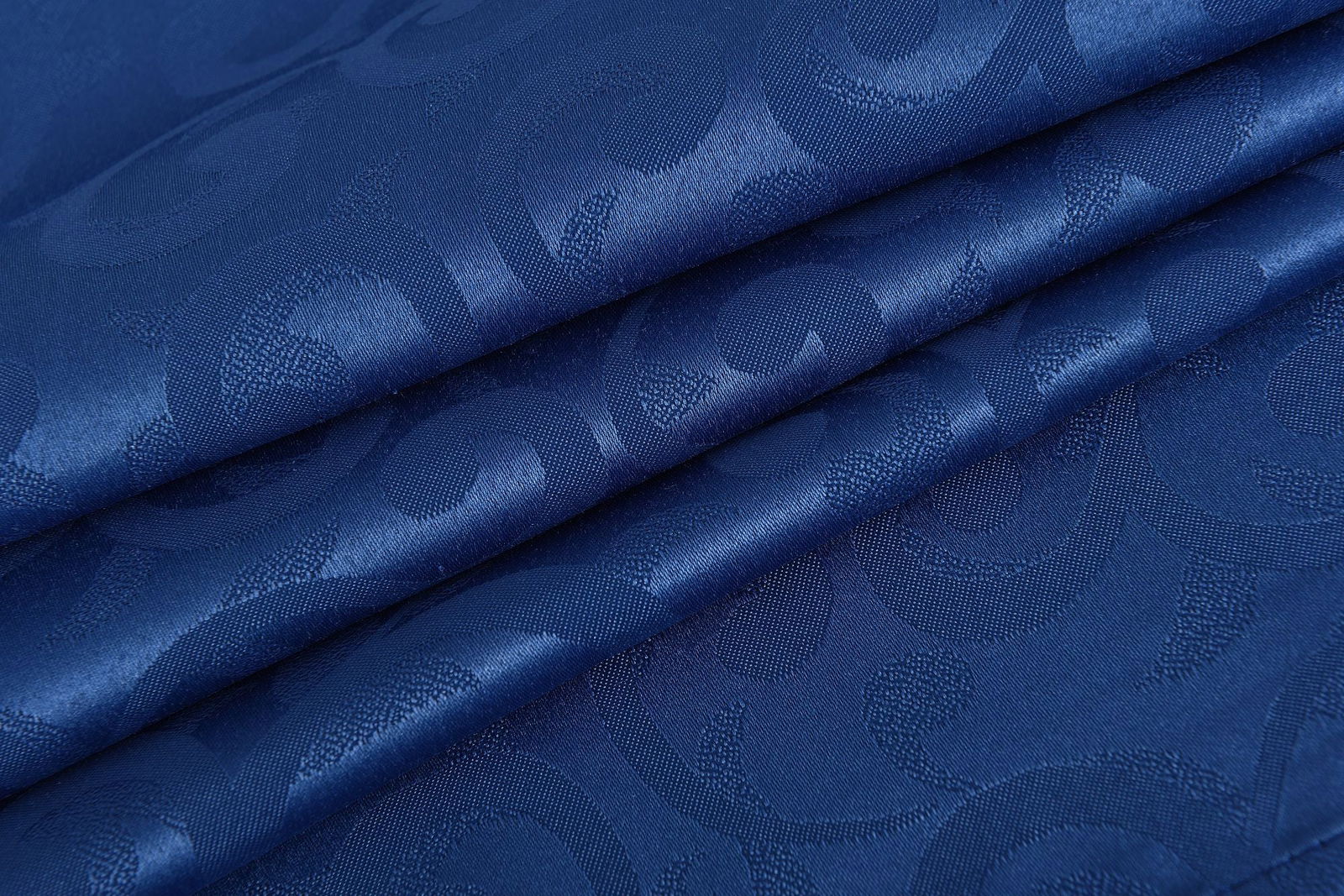 Halley Damast Gardinen Set, 5 Teile, eingenähtes Kräuselband bewährte Jacquard Qualität, blickdicht 20108 Vorhang Set Halley_Damast_Gardinen_Set_5_Teile_eingenahtes_Krauselband_bewahrte_Jacquard_Qualitat_blickdicht_20108_-_Gardinenbox.de_-_-3684697 | Gardinenbox.de