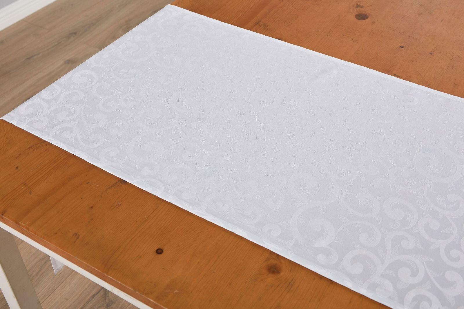 Halley Damast Tischdecke Tischwäsche Läufer 201080 Tischwäsche Halley_Damast_Tischdecke_Tischwasche_Laufer_201080_-_Gardinenbox.de_-_-3684836 | Gardinenbox.de