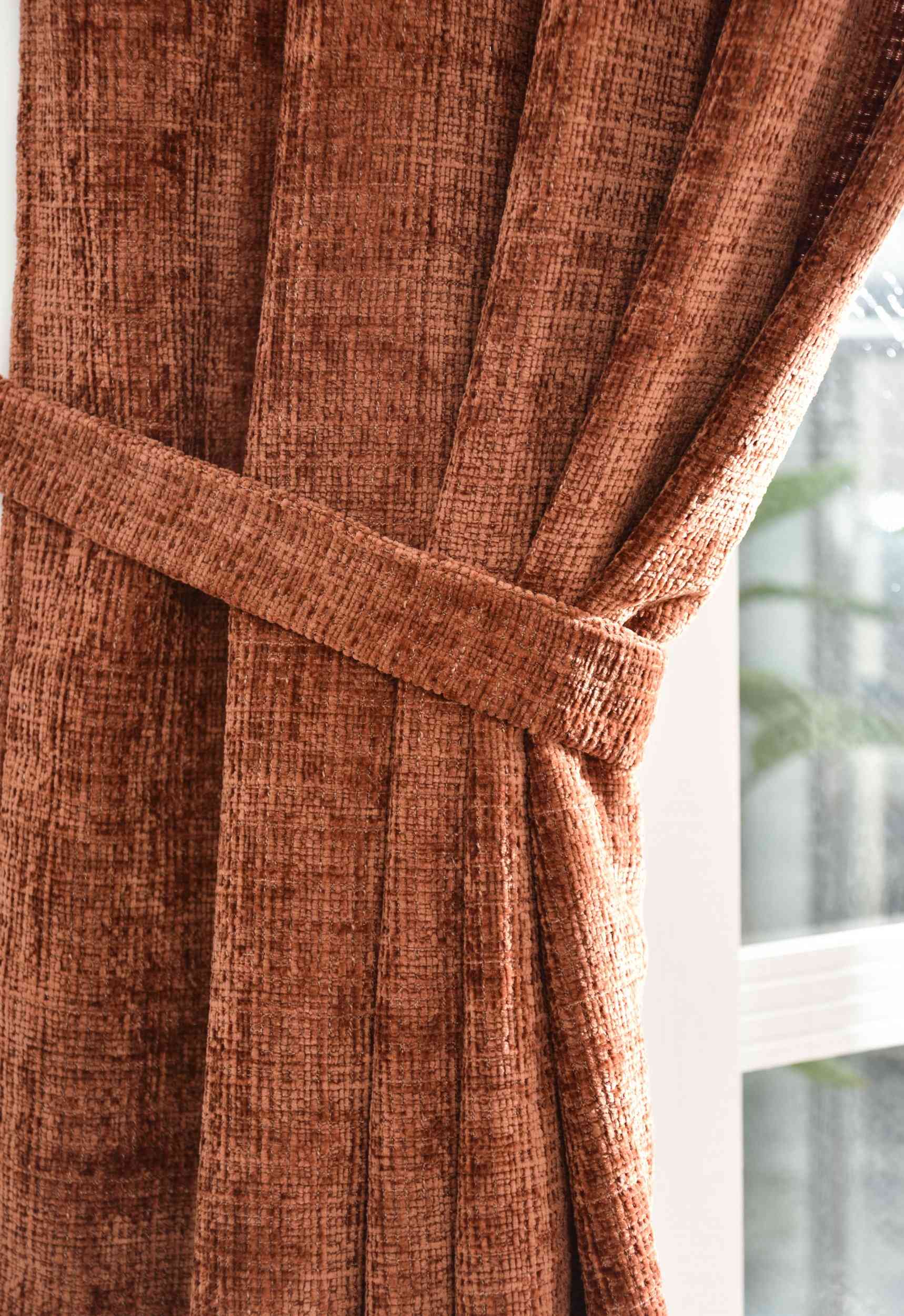 Vorhang Chenille Jacquard »RIGA« mit Multiband-Aufhängung Luxuriöser Stil für Ihr Zuhause 2023500 Vorhang Img1398 | Gardinenbox.de