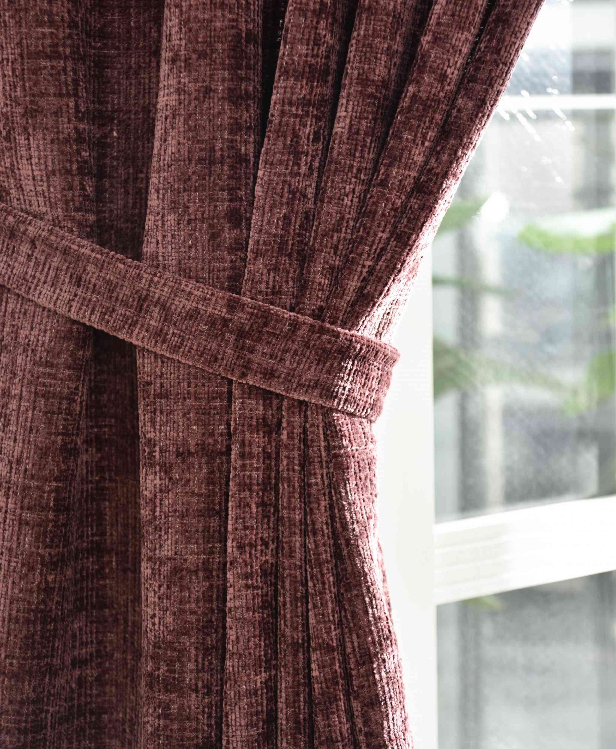 Vorhang Chenille Jacquard »RIGA« mit Multiband-Aufhängung Luxuriöser Stil für Ihr Zuhause 2023500 Vorhang Img1415 | Gardinenbox.de