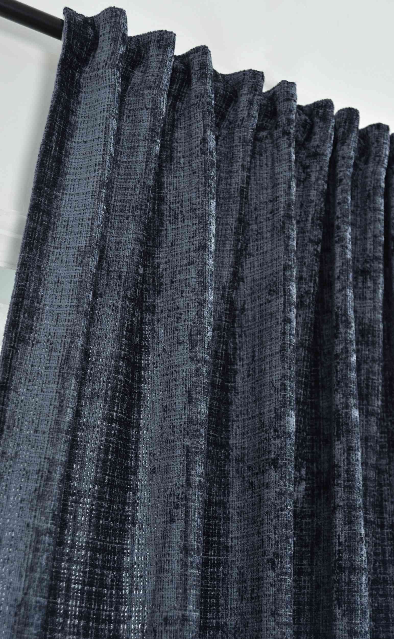 Vorhang Chenille Jacquard »RIGA« mit Multiband-Aufhängung Luxuriöser Stil für Ihr Zuhause 2023500 Vorhang Img1459 | Gardinenbox.de