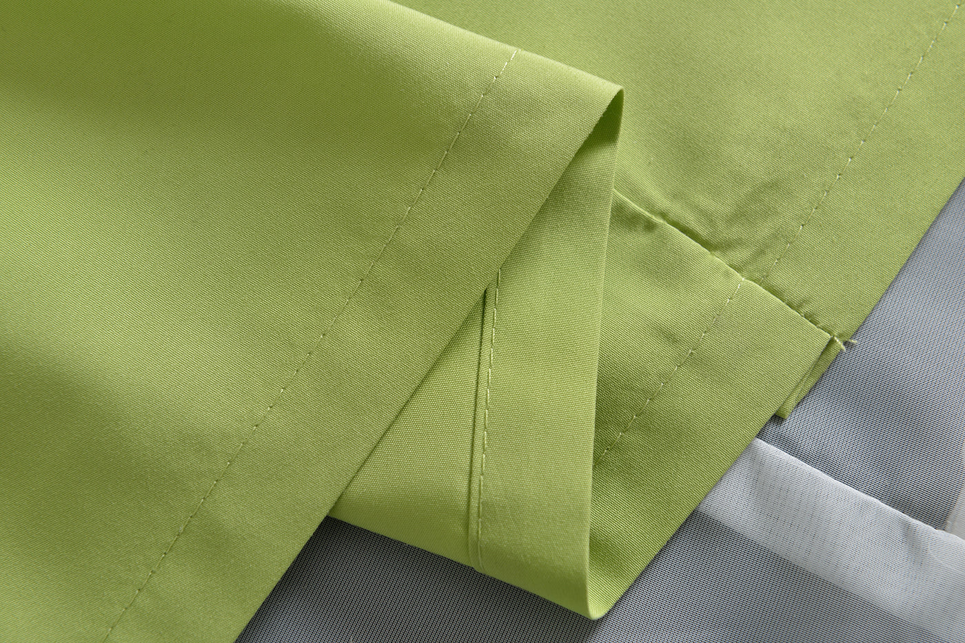 Doppel Raffrollo Palma Microsatin matt Voile Faltgardinen Faltrollo Schlaufenrollo mit Universalgardinenband 20410 Raffrollo Img35842 | Gardinenbox.de