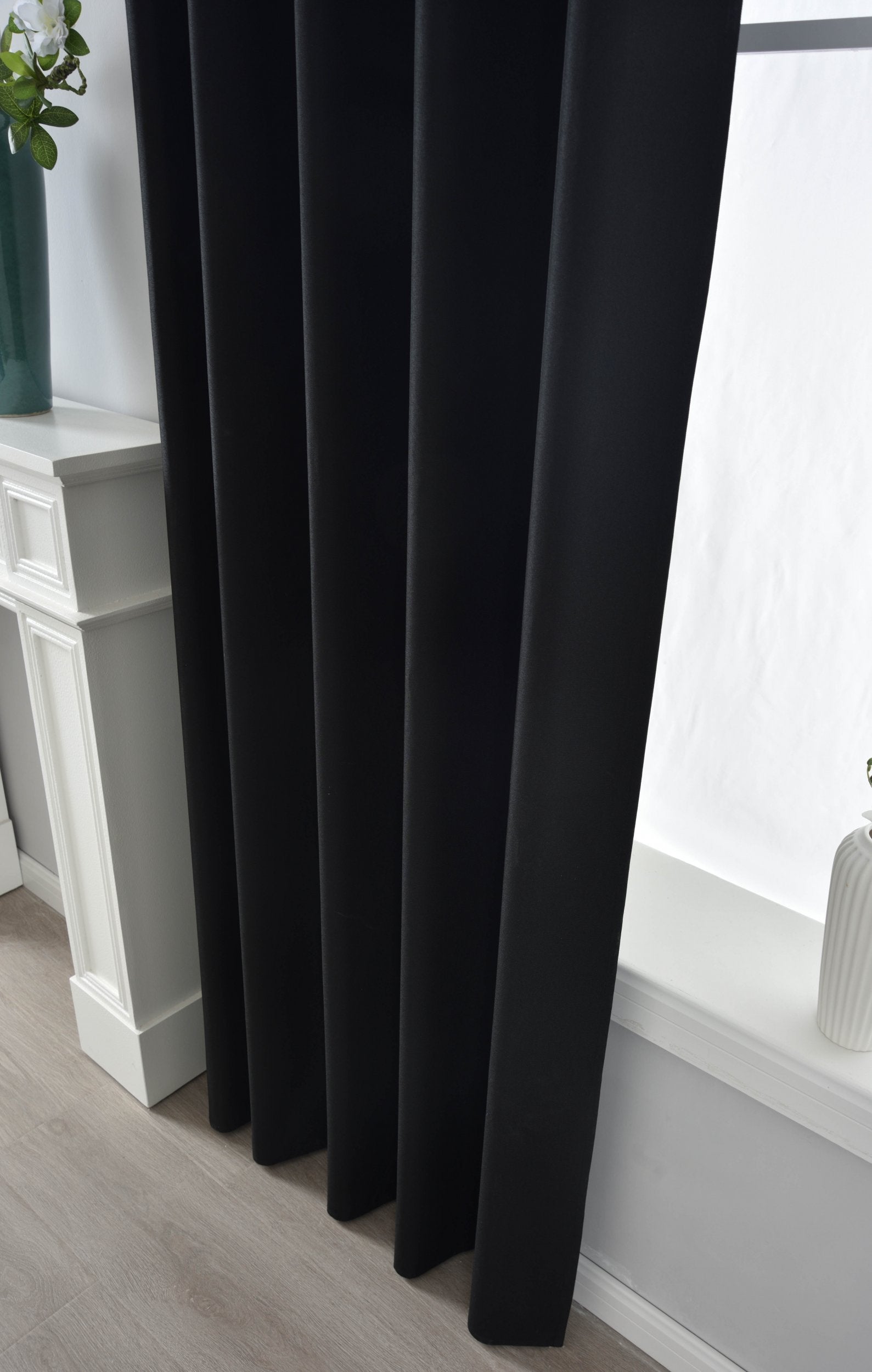 Premium Verdunkelungsvorhang »BOSTON Dark« 100% Verdunkelung mit Multibandaufhängung 2023600 Vorhang Img3790 | Gardinenbox.de