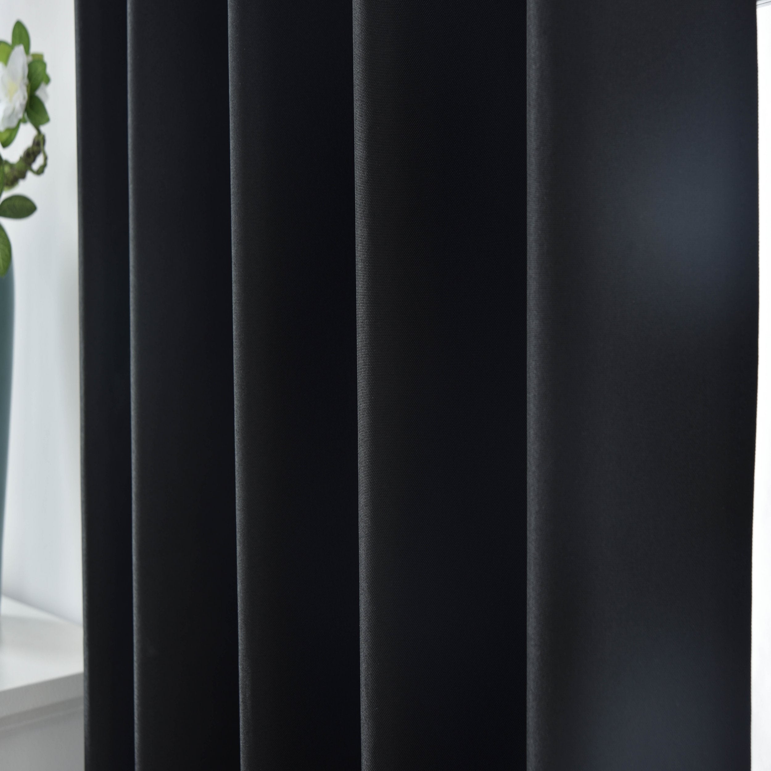 Premium Verdunkelungsvorhang »BOSTON Dark« 100% Verdunkelung mit Multibandaufhängung 2023600 Vorhang Img3791 | Gardinenbox.de
