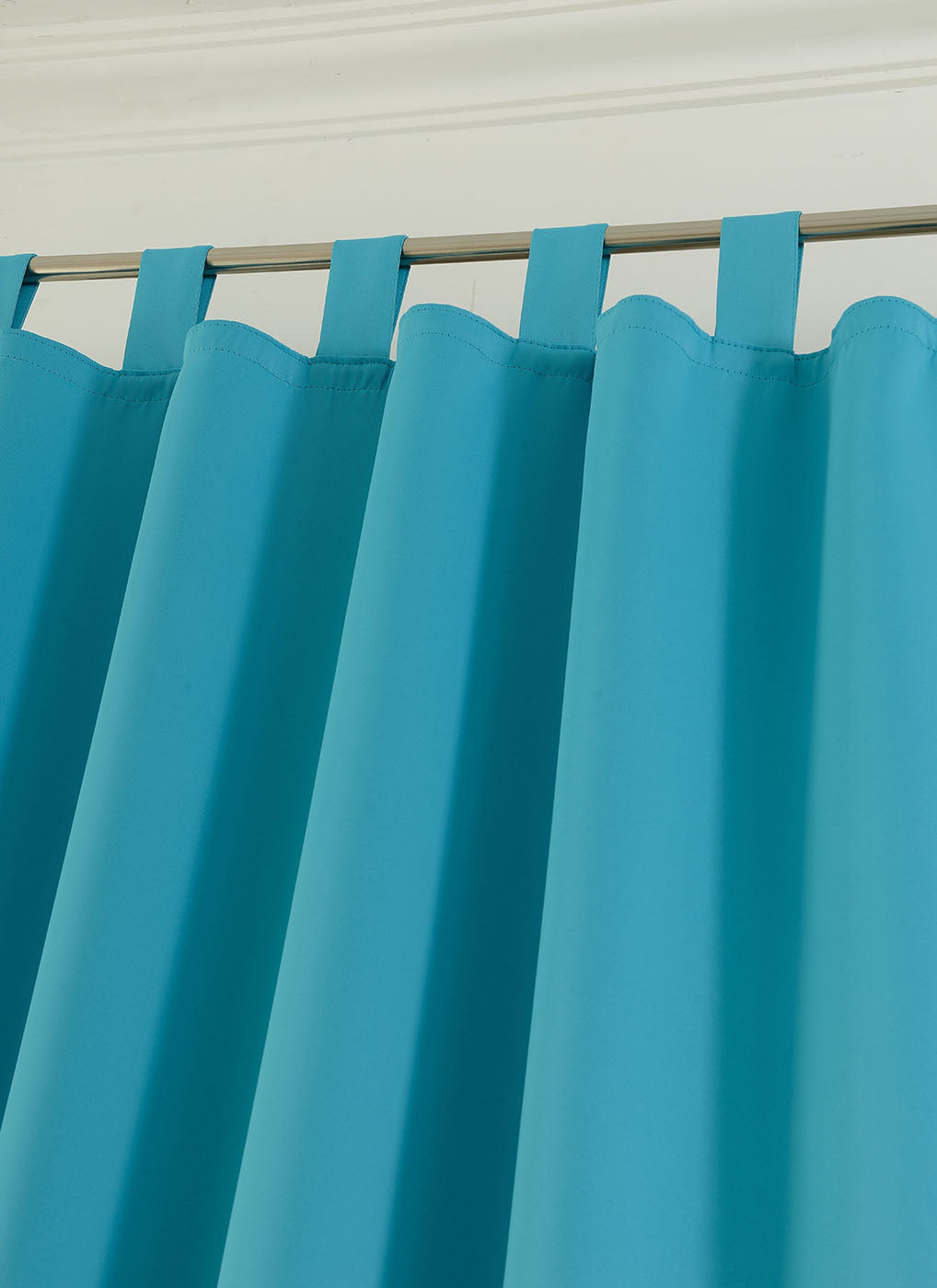 Verdunkelungsvorhag mit Schlaufen matt uni Farben aus weichfallenden blickdichten Stoff blickdicht Blackout 20610 Vorhang Img47127 | Gardinenbox.de