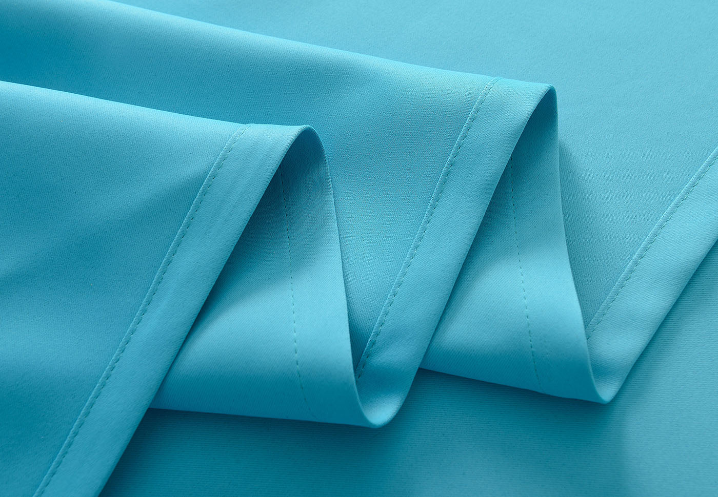 Verdunkelungsvorhag mit Schlaufen matt uni Farben aus weichfallenden blickdichten Stoff blickdicht Blackout 20610 Vorhang Img49579_1 | Gardinenbox.de