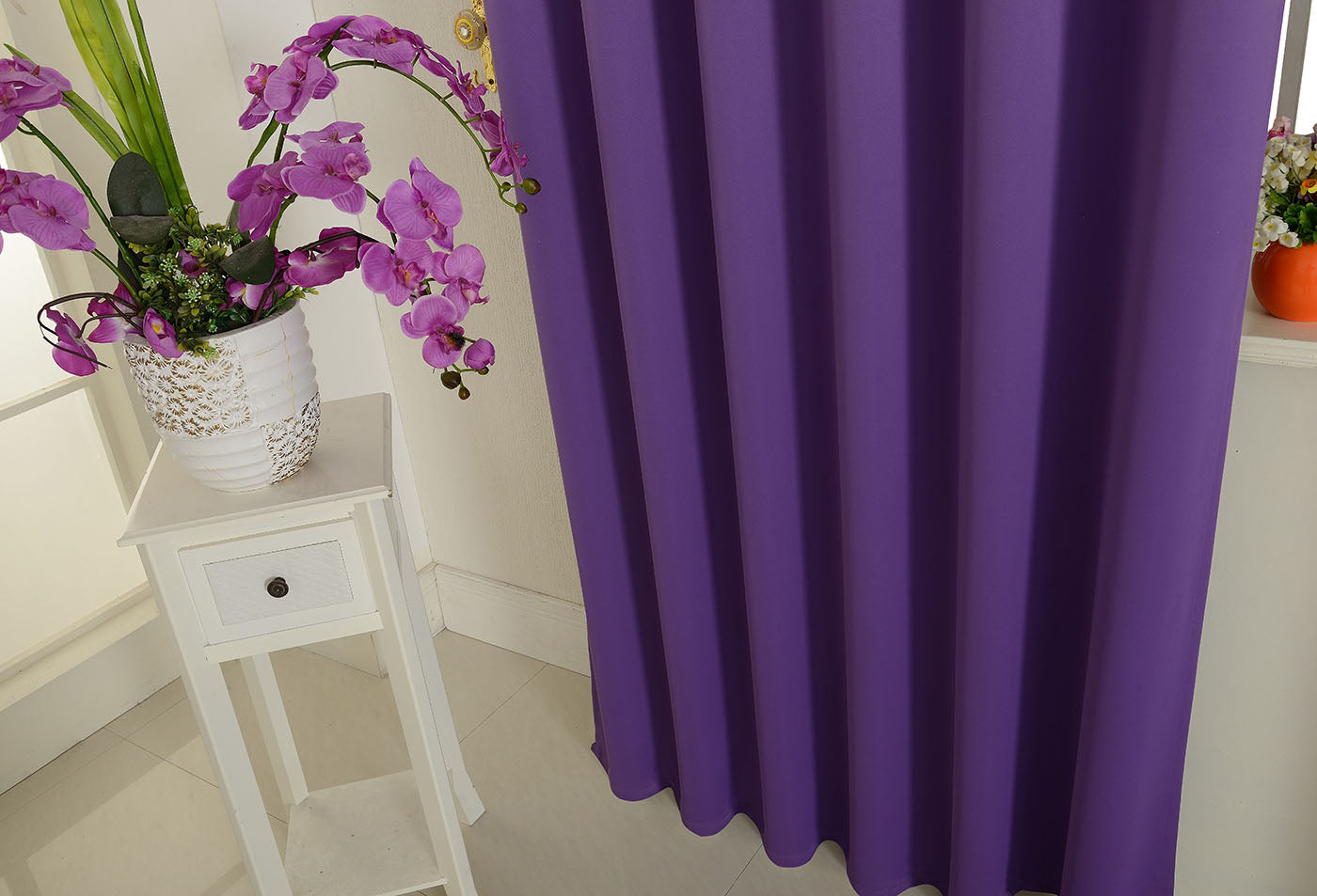 Verdunkelungsvorhag mit Schlaufen matt uni Farben aus weichfallenden blickdichten Stoff blickdicht Blackout 20610 Vorhang Img49600 | Gardinenbox.de