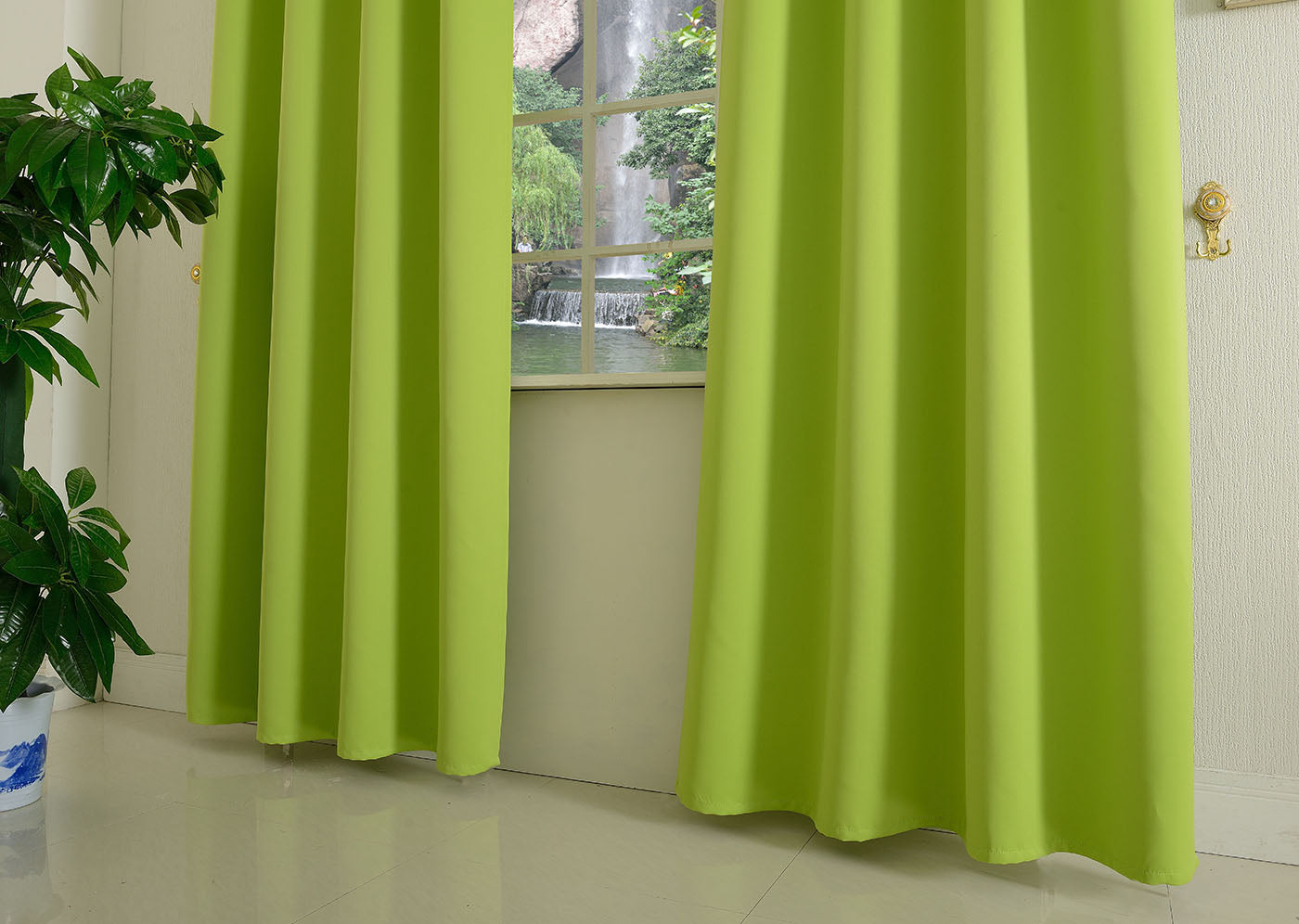 Verdunkelungsvorhang Ösen matt uni Farben blickdicht Blackout 20600 Vorhang Img49633 | Gardinenbox.de