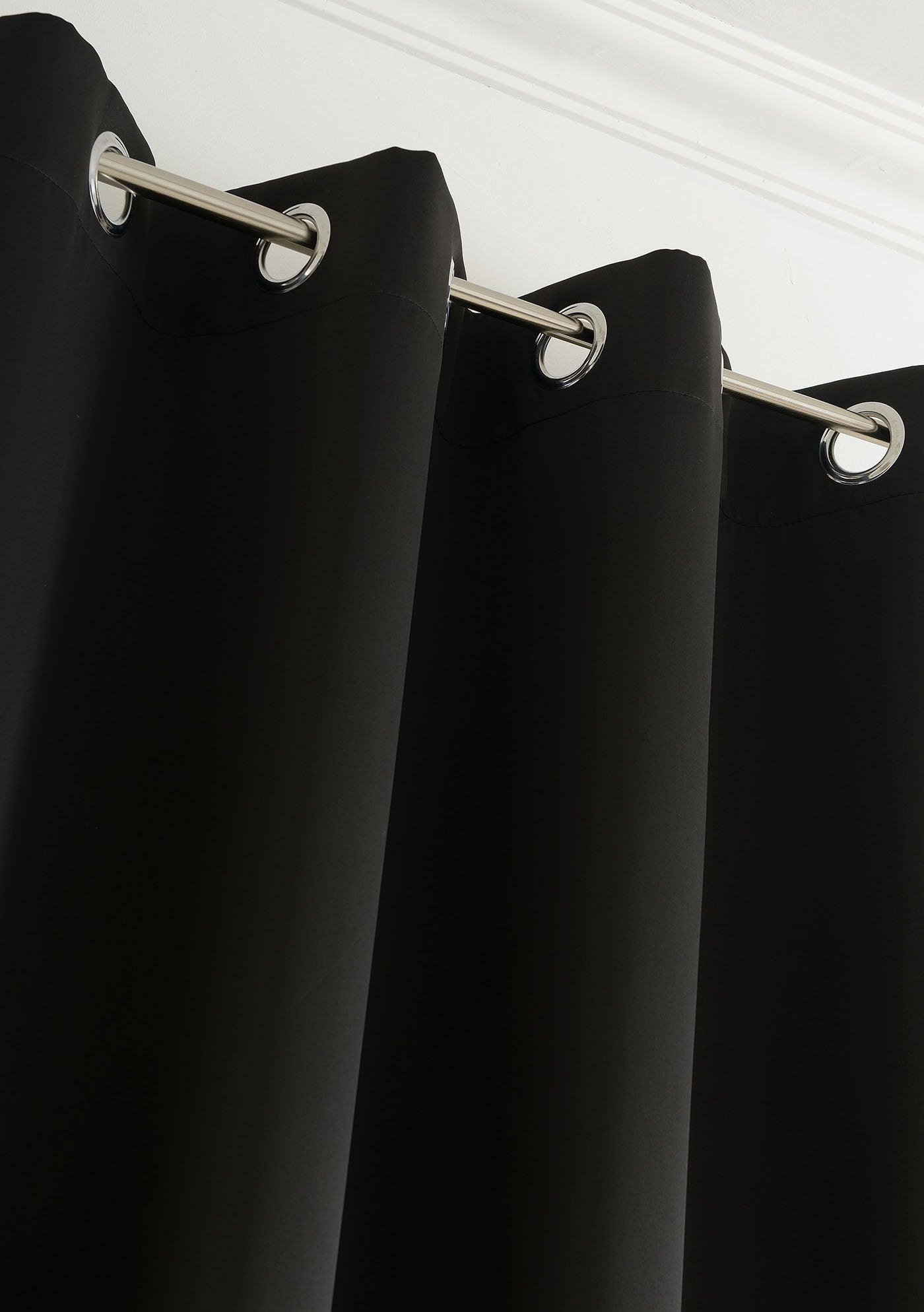 Verdunkelungsvorhang Ösen matt uni Farben blickdicht Blackout 20600 Vorhang Img49662 | Gardinenbox.de