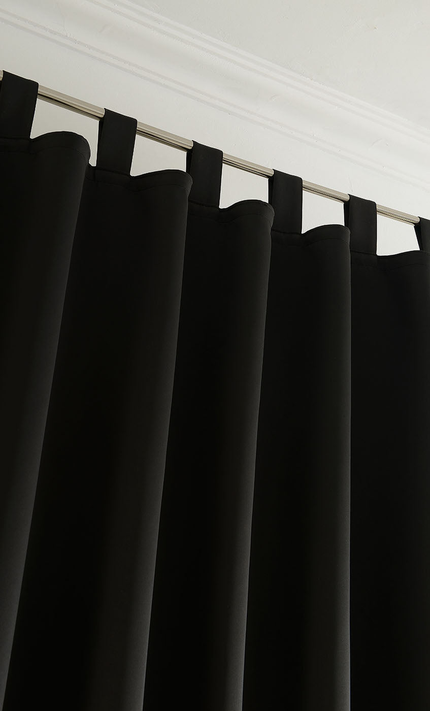 Verdunkelungsvorhag mit Schlaufen matt uni Farben aus weichfallenden blickdichten Stoff blickdicht Blackout 20610 Vorhang Img49672 | Gardinenbox.de