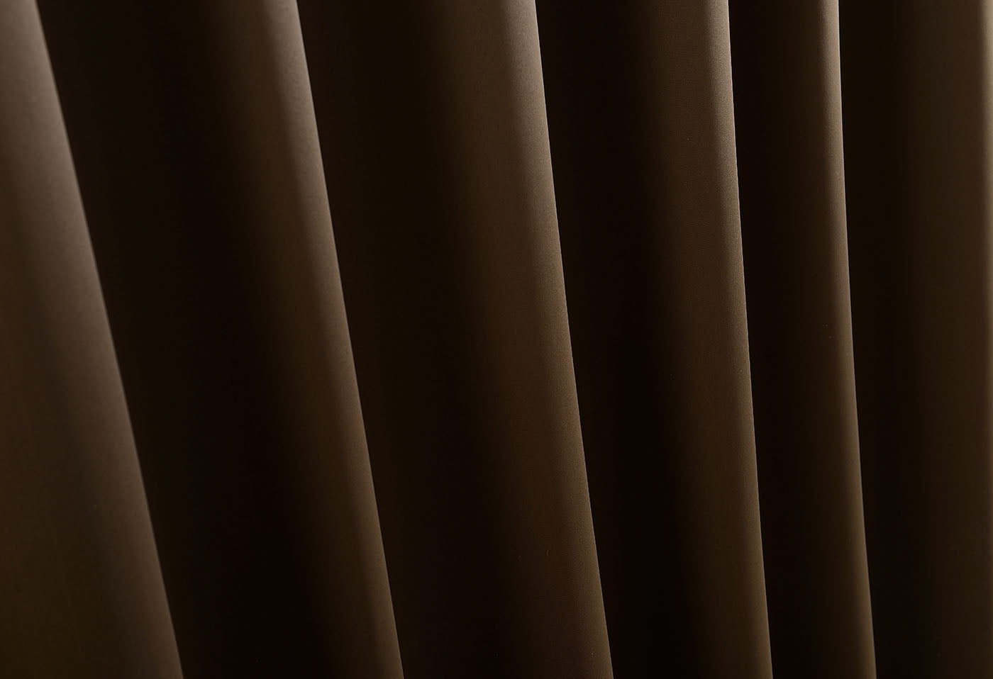 Verdunkelungsvorhag mit Schlaufen matt uni Farben aus weichfallenden blickdichten Stoff blickdicht Blackout 20610 Vorhang Img49686 | Gardinenbox.de