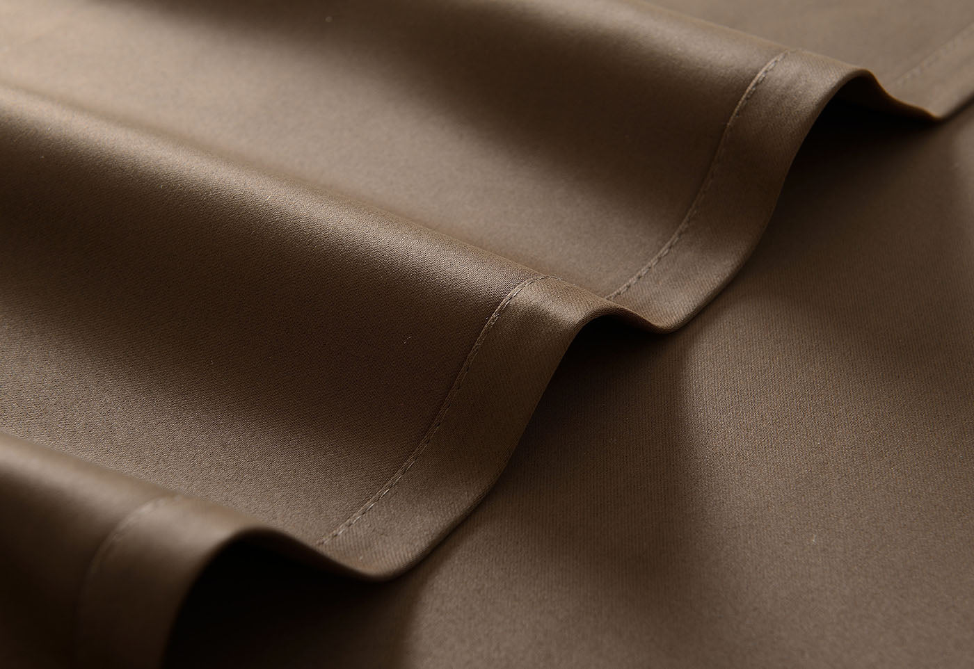 Verdunkelungsvorhang Ösen matt uni Farben blickdicht Blackout 20600 Vorhang Img49703 | Gardinenbox.de