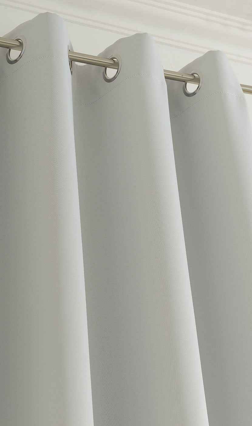 Verdunkelungsvorhang Ösen matt uni Farben blickdicht Blackout 20600 Vorhang Img50329 | Gardinenbox.de