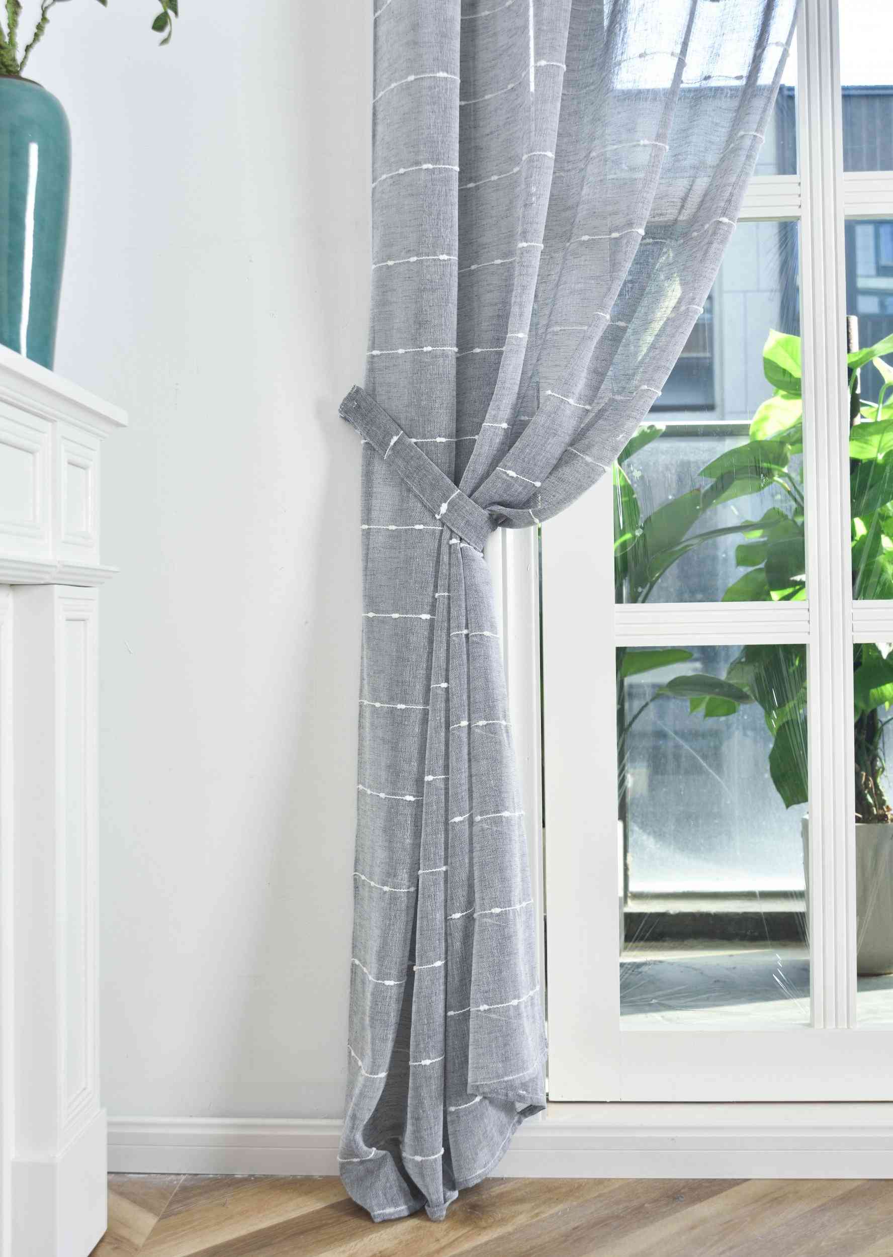 Halbtransparente Gardine mit Ösen »Kassel« Chenille Leinenbindung Streifen Grobfaserig 202470 Gardinenschal Img6388_1_4bdc22ea-0238-41ae-80e9-16b52b098b33 | Gardinenbox.de