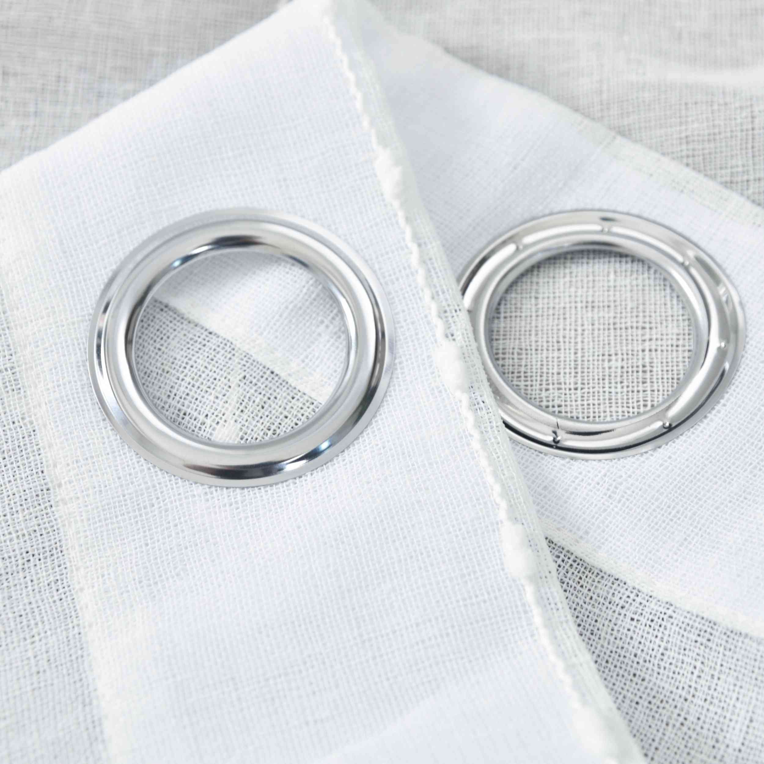 Halbtransparente Gardine mit Ösen »Kassel« Chenille Leinenbindung Streifen Grobfaserig 202470 Gardinenschal Img6433 | Gardinenbox.de