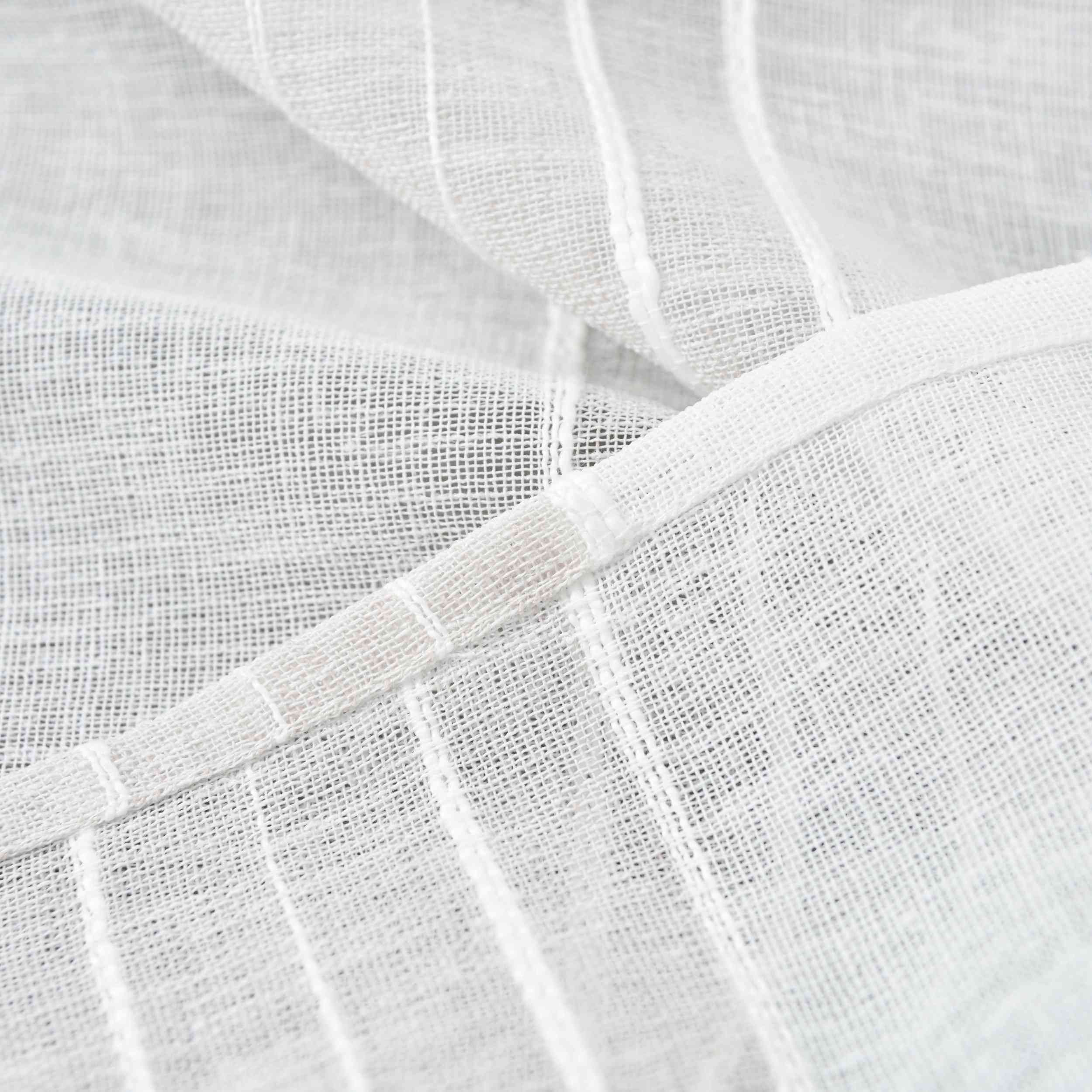 2er Set Halbtransparente Gardinen mit Ösen »Frankfurt« Leinenbindung Robust Formstabil Linienmuster 202460-2 Gardinenschal Img6482_ae8397bd-b988-4eb2-98fc-243a78d9e0cc | Gardinenbox.de