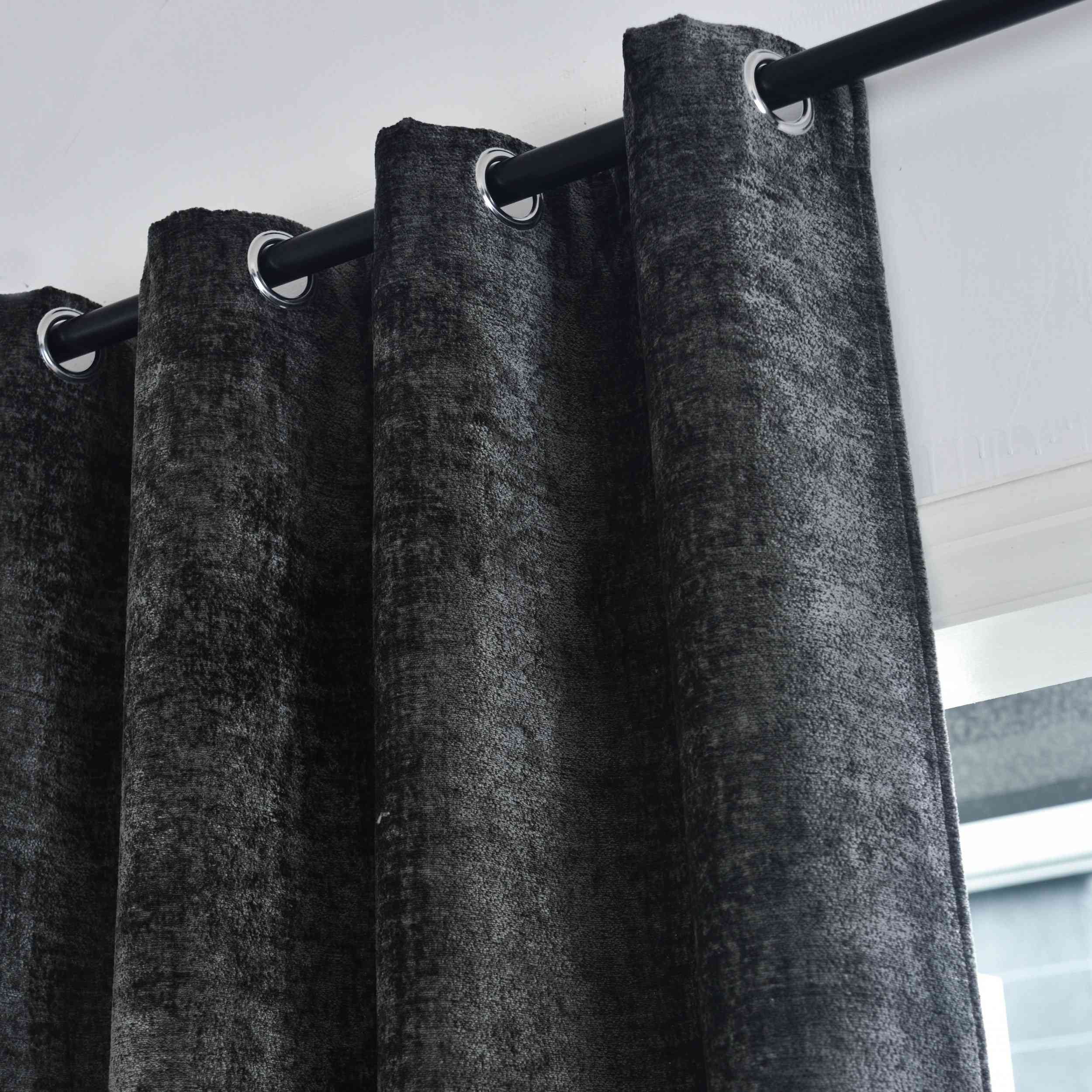 Verdunkelungsvorhang »Nürnberg« Ösen Raffhalter Chenille samtig weich geschmeidig fallend 202420 Vorhang Img6861 | Gardinenbox.de