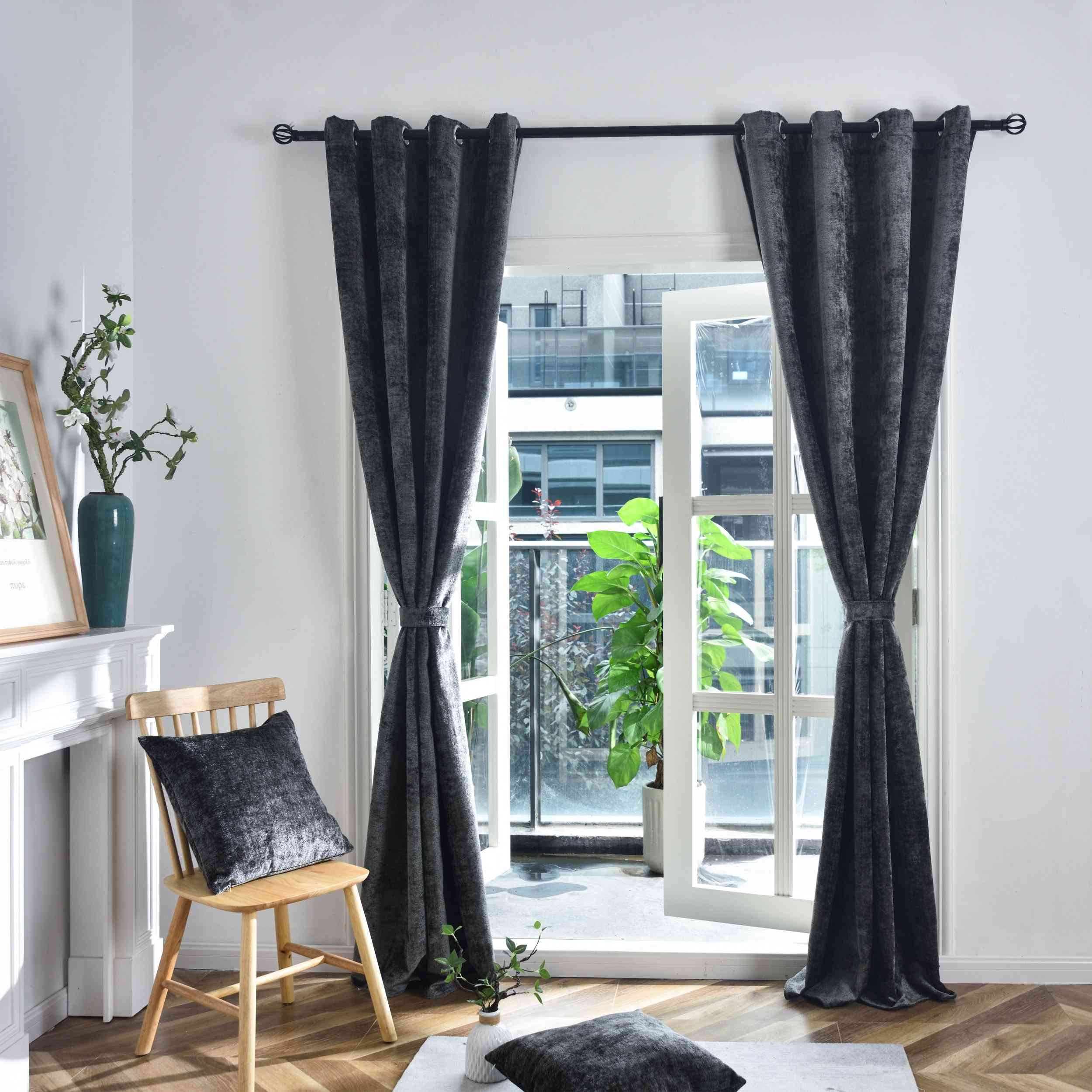 Verdunkelungsvorhang »Nürnberg« Ösen Raffhalter Chenille samtig weich geschmeidig fallend 202420 Vorhang Img6866 | Gardinenbox.de
