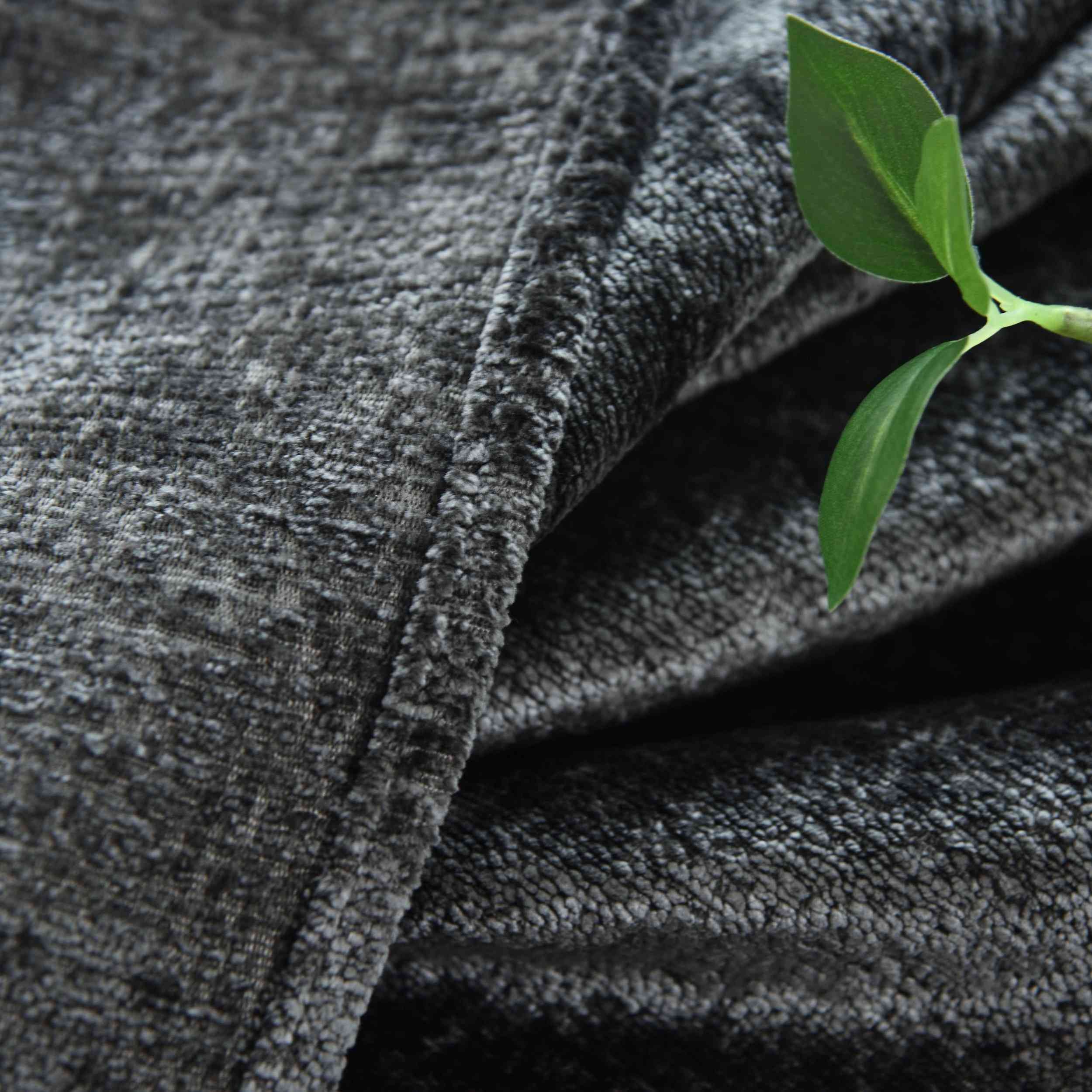 2er Set Verdunkelungsvorhänge »Nürnberg« Ösen Raffhalter Chenille samtig weich geschmeidig fallend 202420-2 Vorhang Img6876_53ea3498-57e4-491e-a722-4fdea3539ca7 | Gardinenbox.de