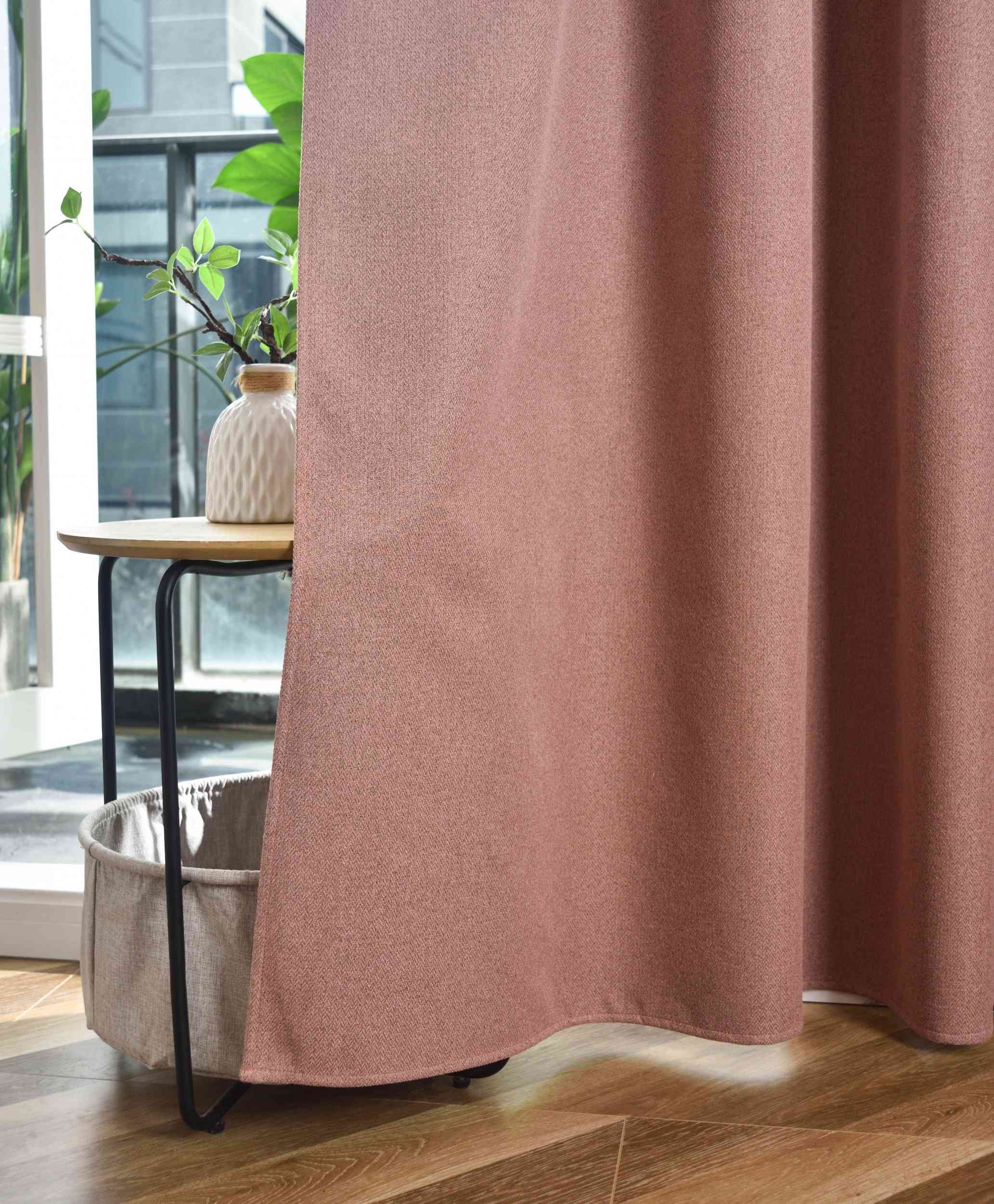 Verdunkelungsvorhang Ösen Raffhalter 100% Verdunkelung Blackout »München Dark« Dreischichtige Bindung Fischgrätmuster 202410 Vorhang Img7049 | Gardinenbox.de