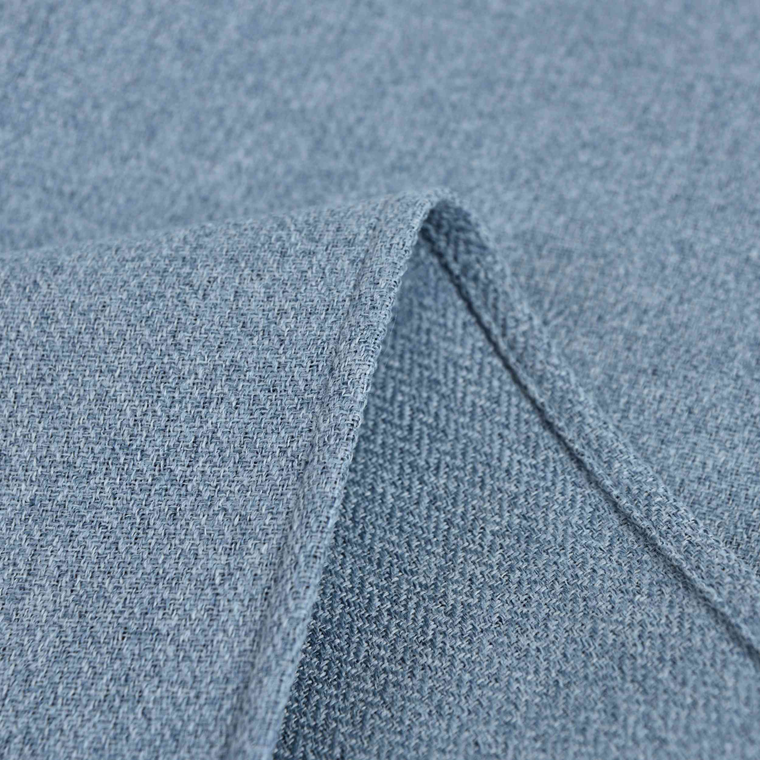 2er Set Flächenvorhänge mit Paneelwagen 100% Verdunkelung Blackout »München Dark« Paneelwagen Dreischichtige Bindung 202410P-2 Schiebegardine Img7619_a233cb3d-2fd4-4181-aa58-159b3b181745 | Gardinenbox.de