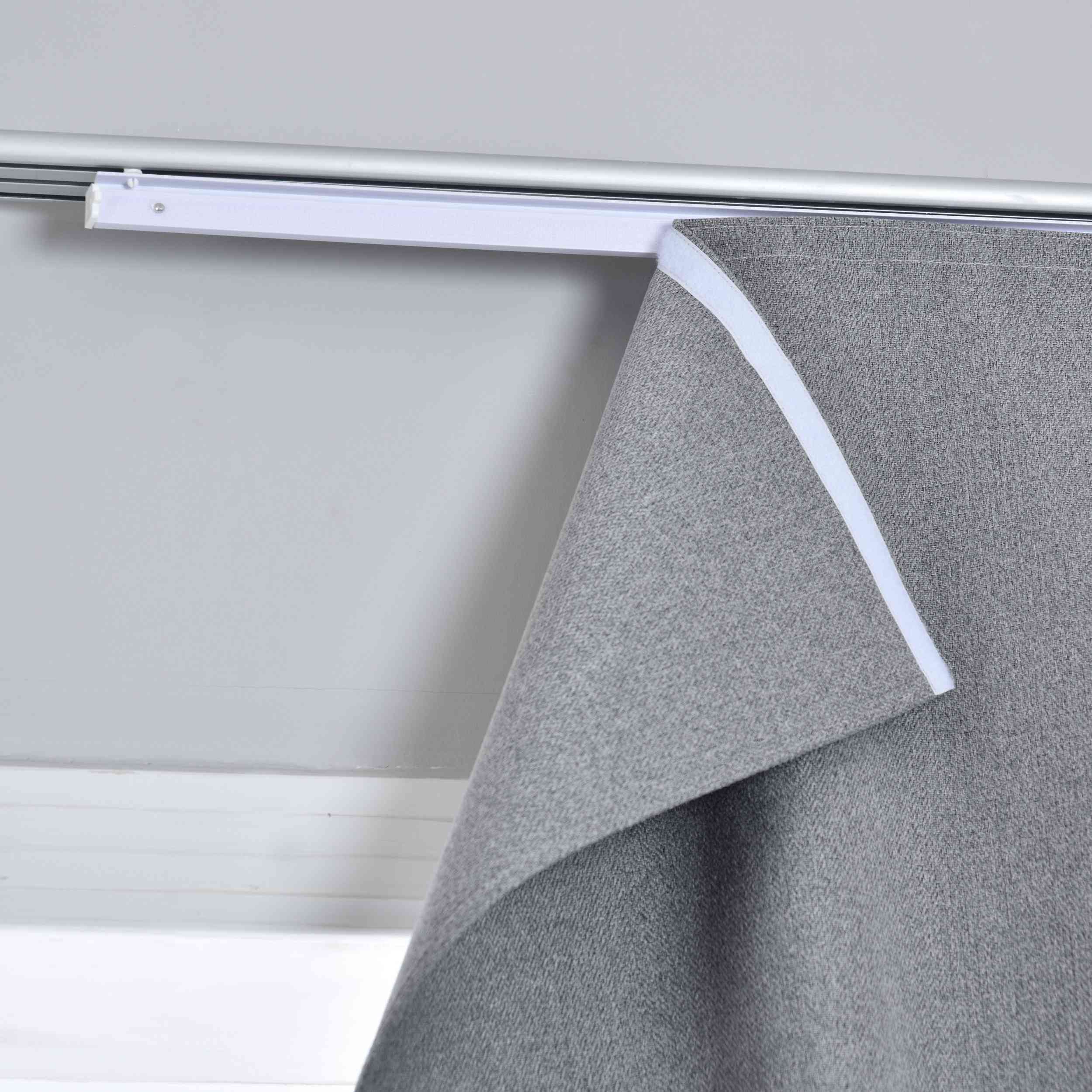 2er Set Flächenvorhänge mit Paneelwagen 100% Verdunkelung Blackout »München Dark« Paneelwagen Dreischichtige Bindung 202410P-2 Schiebegardine Img7643_90ccda61-5018-44a4-89ad-e24f3f1accce | Gardinenbox.de