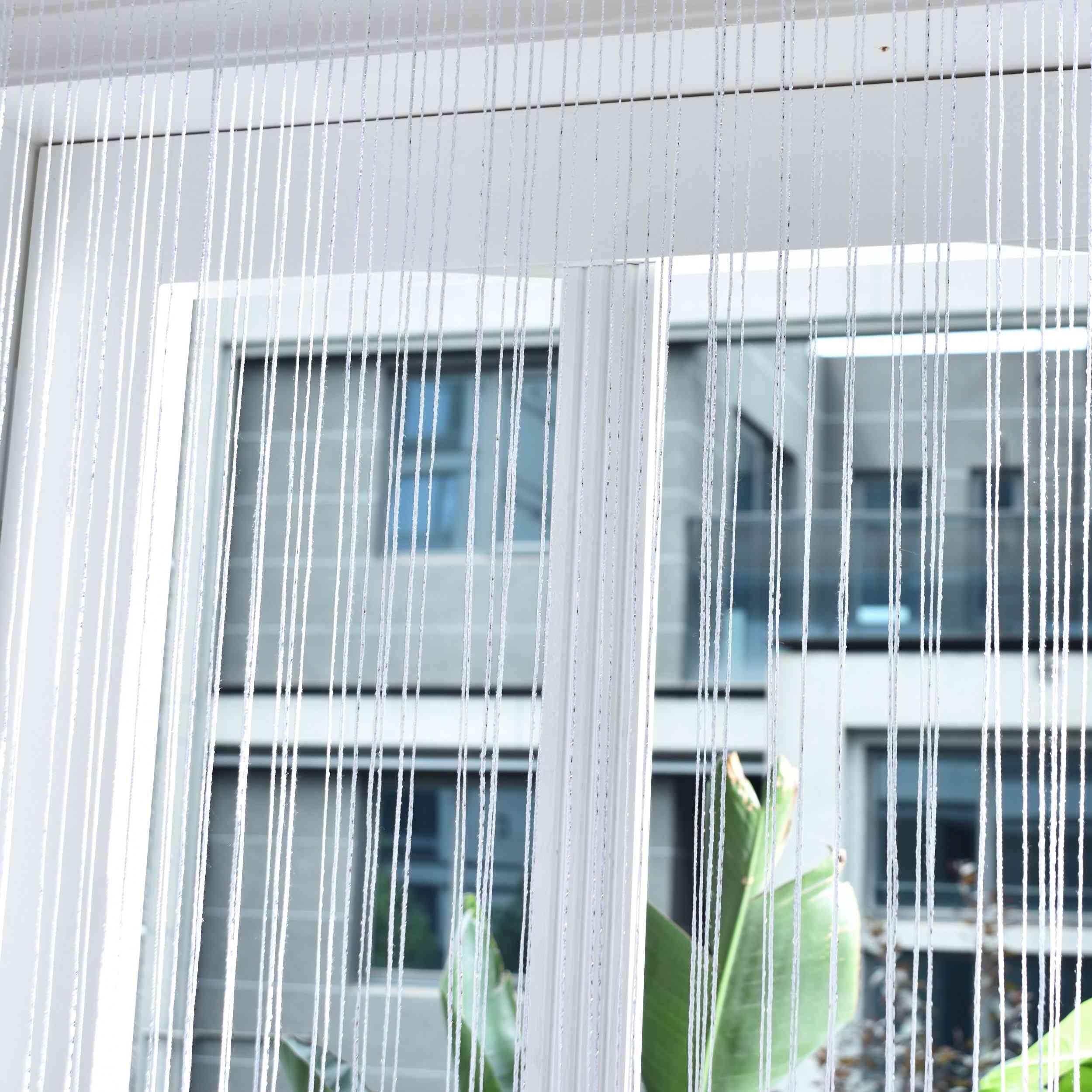 Fadengardine »Shanghai« mit Tunneldurchzug Schimmernd Vielseitig Modern Praktisch 20305N Fadengardine Img7899 | Gardinenbox.de