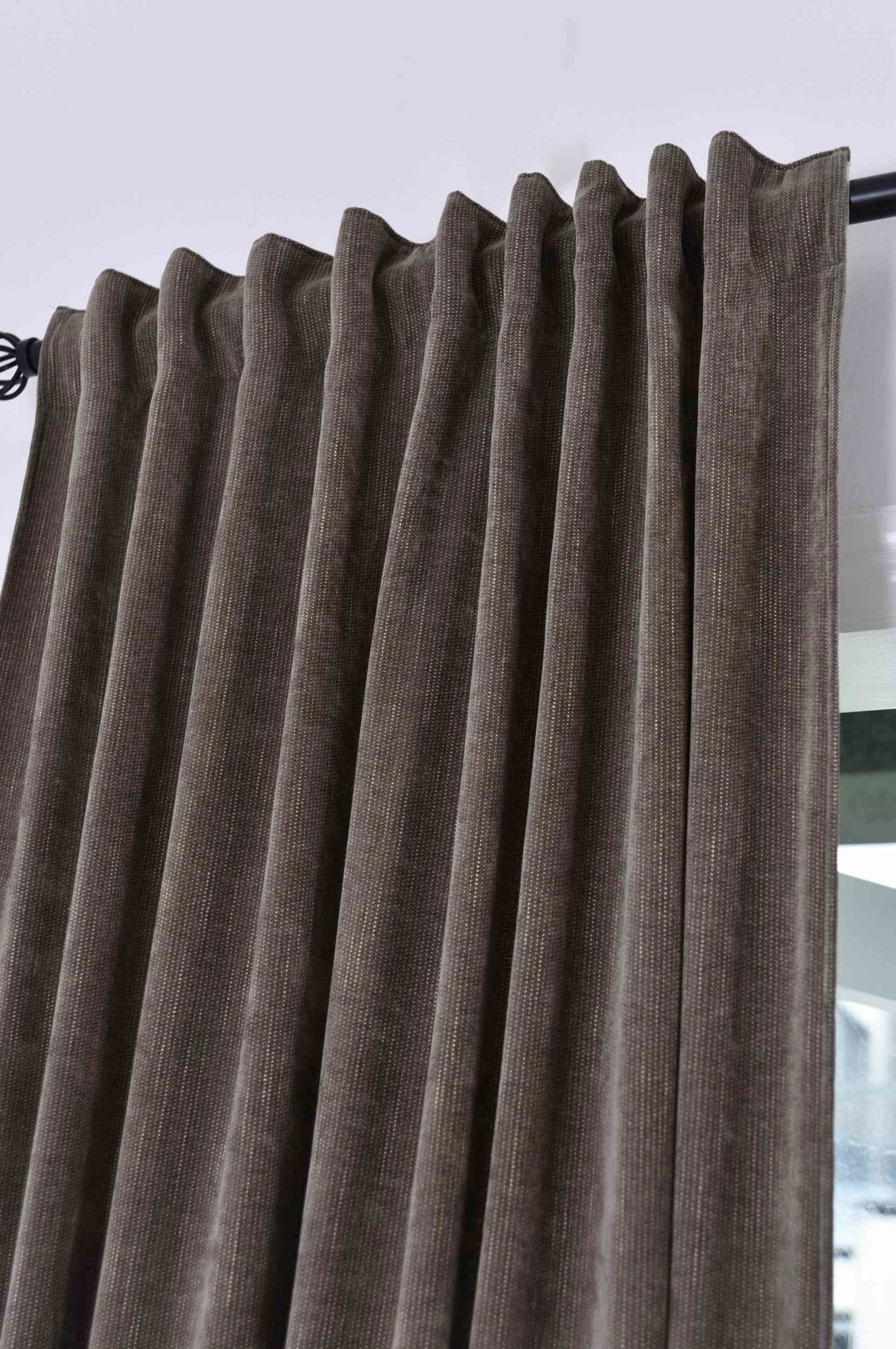 Jacquard-Vorhang mit Lurex-Effektgarn »HAVANNA« Multiband-Aufhängung: Luxus für Ihr Zuhause 2023340 Vorhang Jacquard-Vorhang_mit_Lurex-Effektgarn_HAVANNA_Multiband-Aufhangung_Luxus_fur_Ihr_Zuhause_2023340_-_Gardinenbox.de_-_-3685559 | Gardinenbox.de