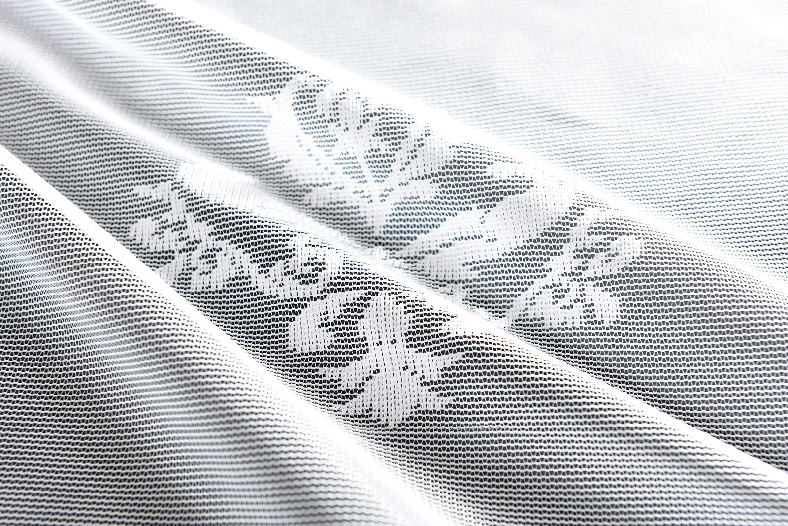 Jacquard Bogenstore Gardine , Barock Blumenmuster Weiß Kräuselband Universalband Faltenband Store 13142 Gardinenstore Jacquard_Bogenstore_Gardine_Barock_Blumenmuster_Weiss_Krauselband_Universalband_Faltenband_Store_13142_-_Gardinenbox.de_-_-3685349 | Gardinenbox.de