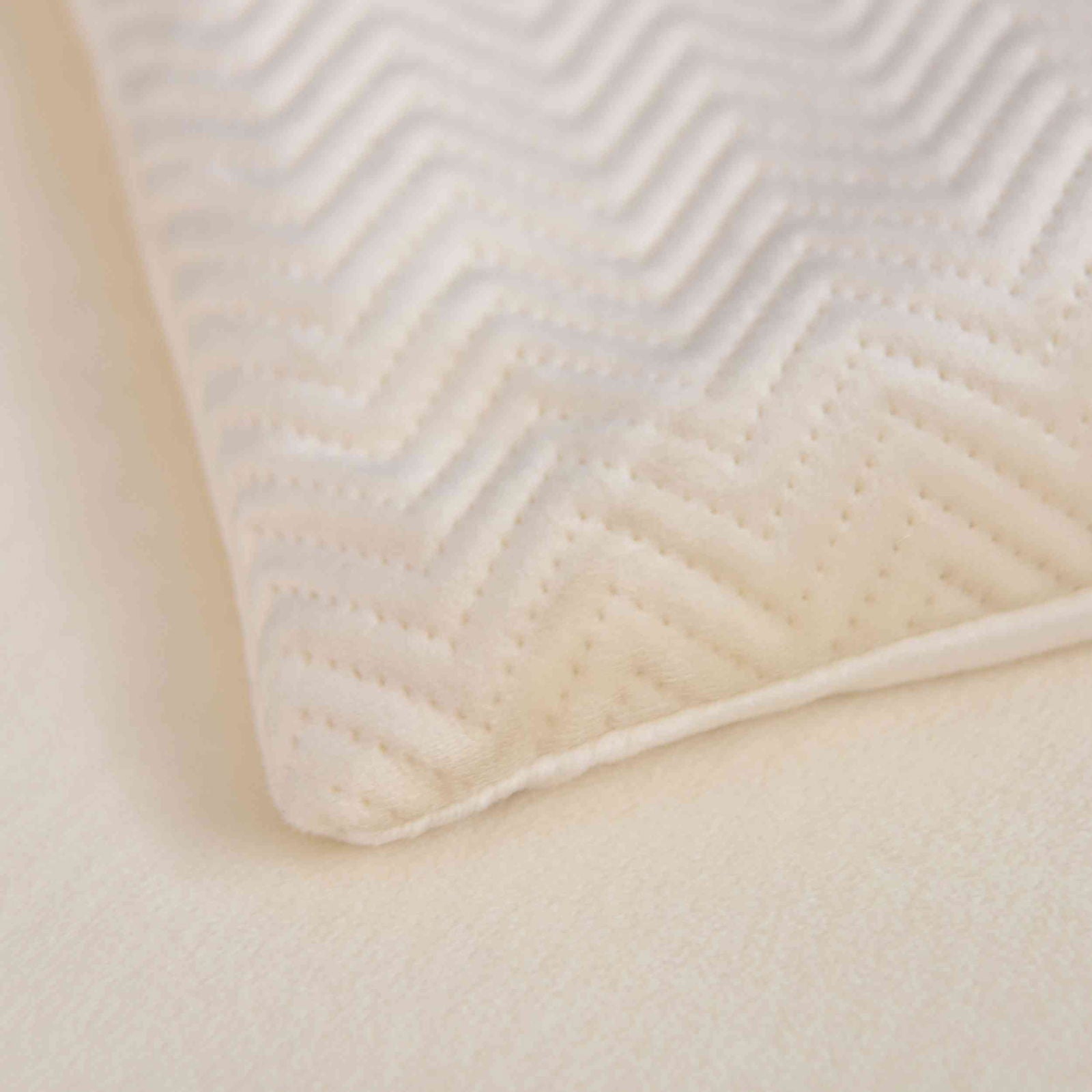 Kissen Dekokissen Jacquard »GRETA« mit Fischgrät-Design pflegeleicht Reißverschluss weiche 320g Füllung - Vielfältige Farbauswahl 2023510 Kissen mit Füllung Kissen_Dekokissen_Jacquard_GRETA_mit_Fischgrat-Design_pflegeleicht_Reissverschluss_weiche_320g_Fullung_-_Vielfaltige_Farbauswahl_2023510_-_Gardinenbox.de_-_-3685770 | Gardinenbox.de