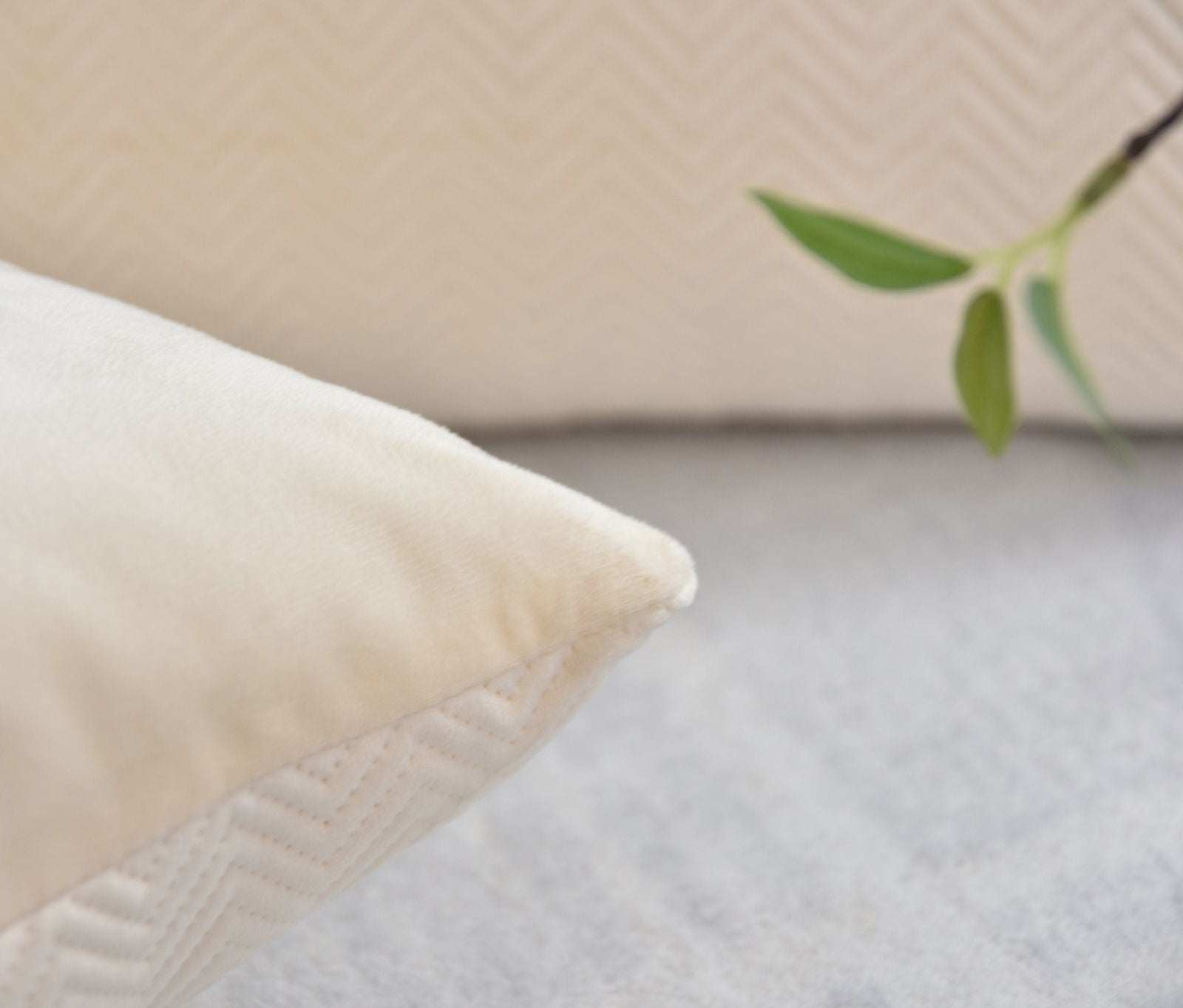 Kissen Dekokissen Jacquard »GRETA« mit Fischgrät-Design pflegeleicht Reißverschluss weiche 320g Füllung - Vielfältige Farbauswahl 2023510 Kissen mit Füllung Kissen_Dekokissen_Jacquard_GRETA_mit_Fischgrat-Design_pflegeleicht_Reissverschluss_weiche_320g_Fullung_-_Vielfaltige_Farbauswahl_2023510_-_Gardinenbox.de_-_-3685774 | Gardinenbox.de