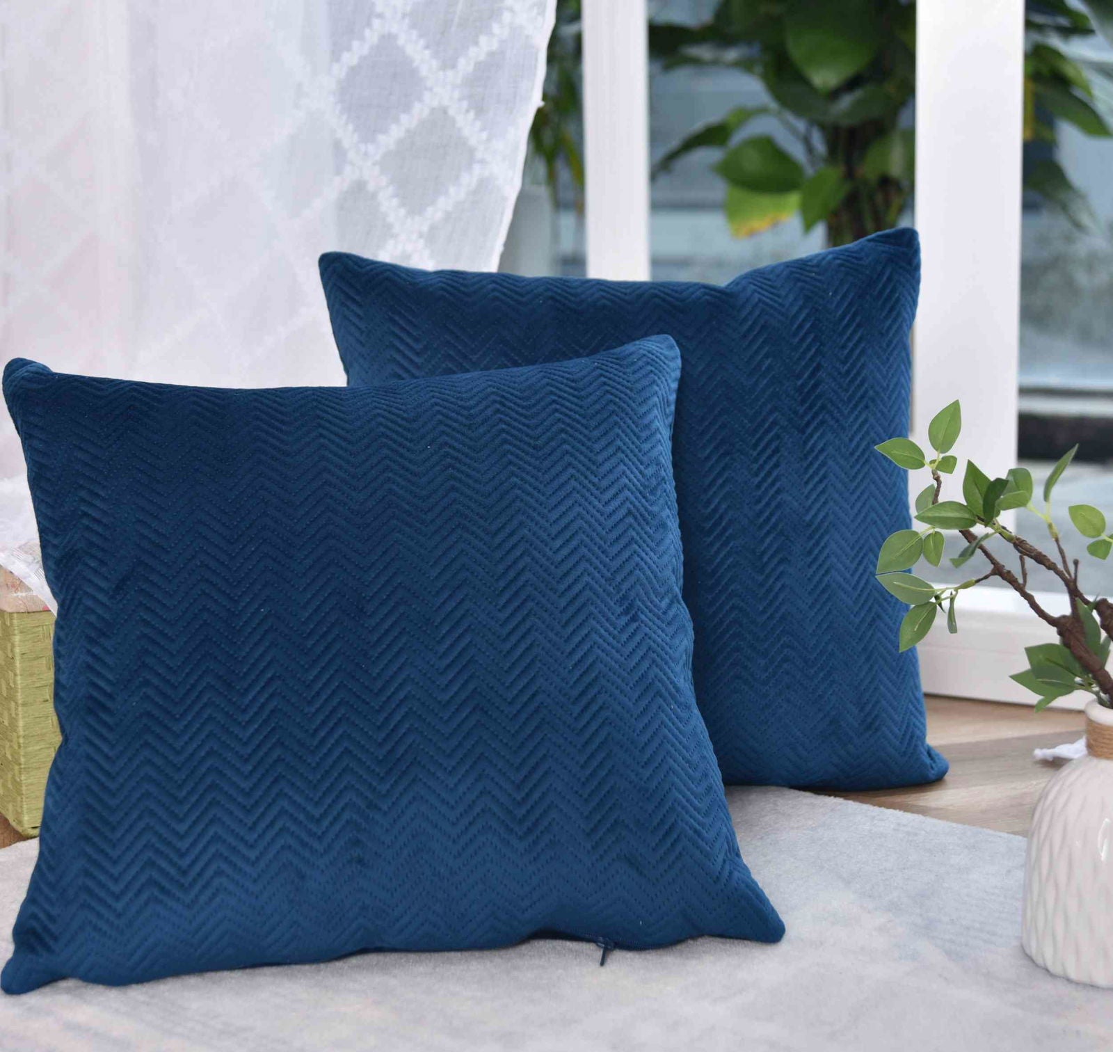 Kissen Dekokissen Jacquard »GRETA« mit Fischgrät-Design pflegeleicht Reißverschluss weiche 320g Füllung - Vielfältige Farbauswahl 2023510 Kissen mit Füllung Kissen_Dekokissen_Jacquard_GRETA_mit_Fischgrat-Design_pflegeleicht_Reissverschluss_weiche_320g_Fullung_-_Vielfaltige_Farbauswahl_2023510_-_Gardinenbox.de_-_-3685790 | Gardinenbox.de