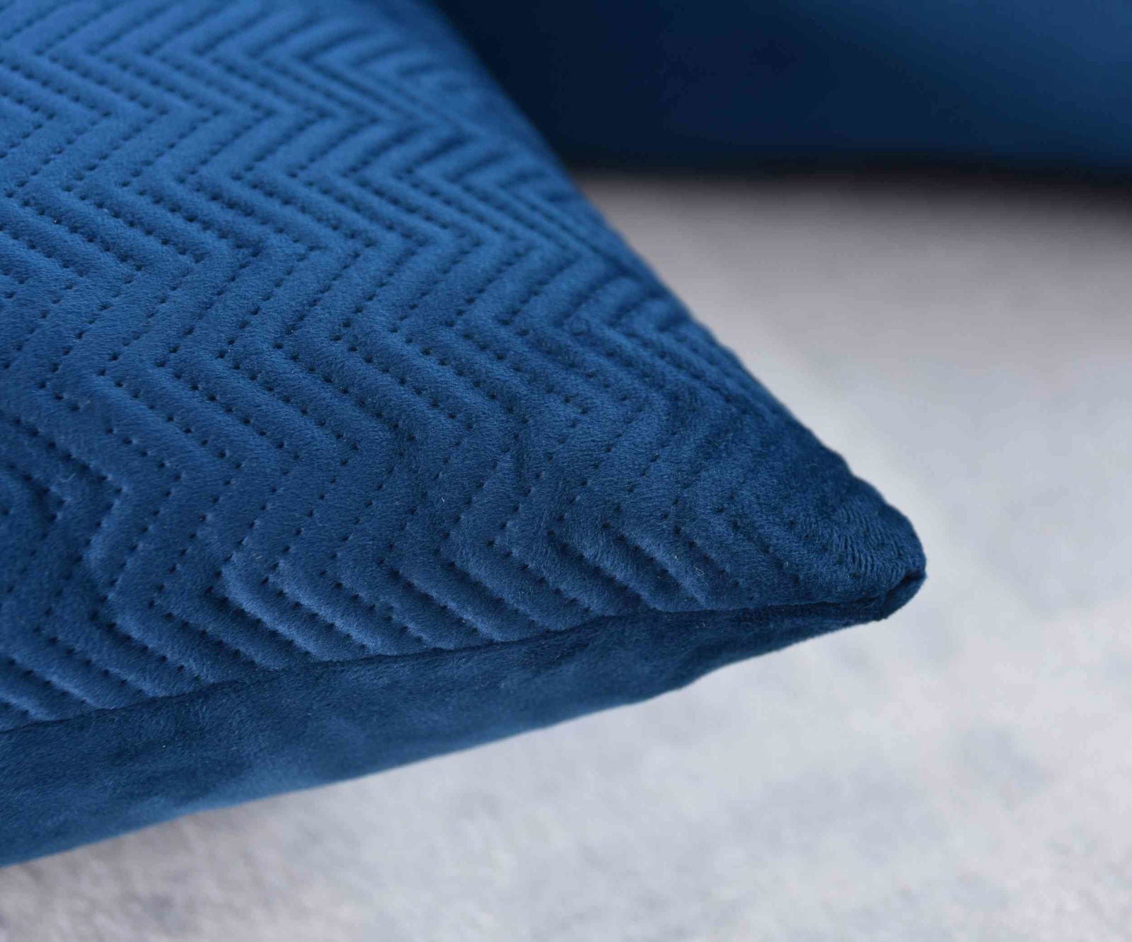 Kissen Dekokissen Jacquard »GRETA« mit Fischgrät-Design pflegeleicht Reißverschluss weiche 320g Füllung - Vielfältige Farbauswahl 2023510 Kissen mit Füllung Kissen_Dekokissen_Jacquard_GRETA_mit_Fischgrat-Design_pflegeleicht_Reissverschluss_weiche_320g_Fullung_-_Vielfaltige_Farbauswahl_2023510_-_Gardinenbox.de_-_-3685804 | Gardinenbox.de