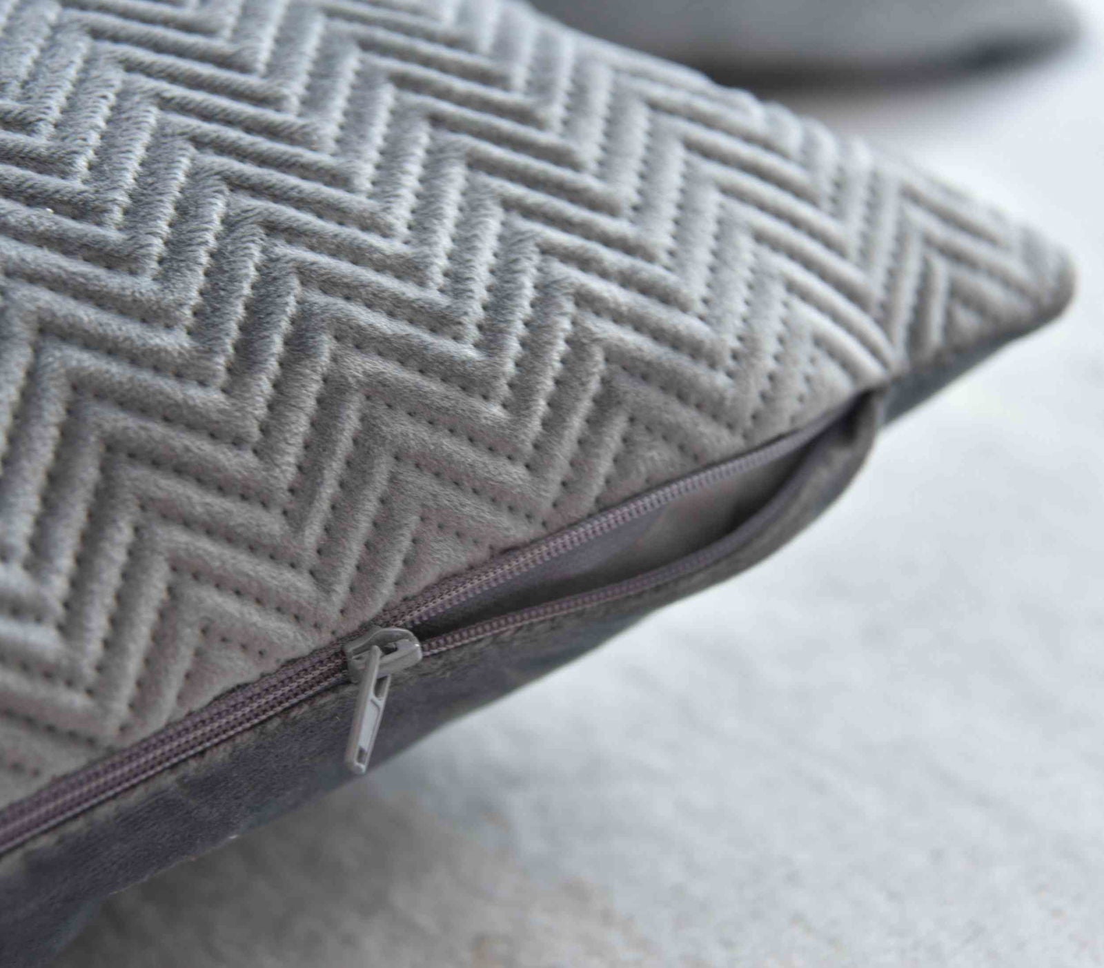 Kissen Dekokissen Jacquard »GRETA« mit Fischgrät-Design pflegeleicht Reißverschluss weiche 320g Füllung - Vielfältige Farbauswahl 2023510 Kissen mit Füllung Kissen_Dekokissen_Jacquard_GRETA_mit_Fischgrat-Design_pflegeleicht_Reissverschluss_weiche_320g_Fullung_-_Vielfaltige_Farbauswahl_2023510_-_Gardinenbox.de_-_-3685850 | Gardinenbox.de