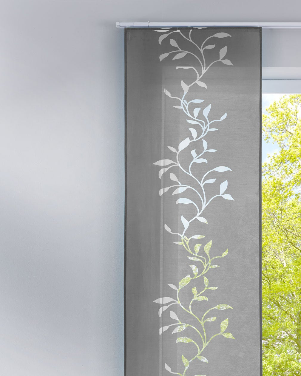 Moderner Flächenvorhang Raumtrenner Schiebegardine Tendril aus hochwertigem Ausbrenner-Stoff mit Paneelwagen 85611 Grau 245x60 (HxB) Schiebegardine Moderner_Flachenvorhang_Raumtrenner_Schiebegardine_Tendril_aus_hochwertigem_Ausbrenner-Stoff_mit_Paneelwagen_85611_-_Gardinenbox.de_-_-3686489 | Gardinenbox.de
