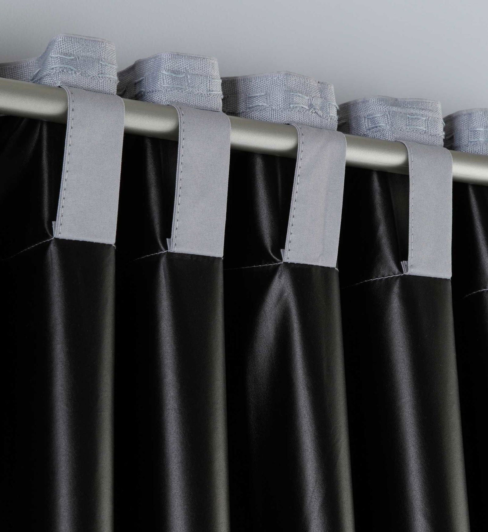 Outdoor Verdunklung Vorhang »DARK« 100% Blickdicht Schlaufen Kräuselband Raffhalter Softshell Material Lichtundurchlässig 10000350 Vorhang Outdoor_Verdunklung_Vorhang_DARK_100_Blickdicht_Schlaufen_Krauselband_Raffhalter_Softshell_Material_Lichtundurchlassig_10000350_-_Gardinenbox.de_-_-3687302 | Gardinenbox.de