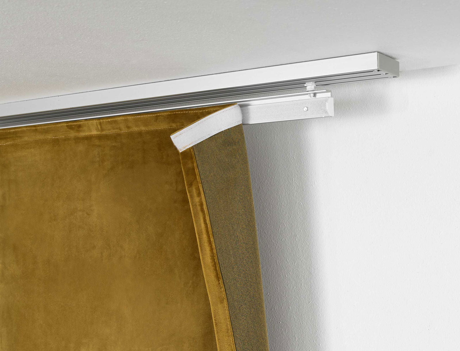 Paneelwagen aus Aluminium für Flächenvorhang incl.Beschwerungsstange Rollen- und X-Gleiter 10000324 4er Pack 60 cm Gardinen Zubehör Paneelwagen_aus_Aluminium_fur_Flachenvorhang_incl.Beschwerungsstange_Rollen-_und_X-Gleiter_10000324_-_Gardinenbox.de_-_-3687478 | Gardinenbox.de