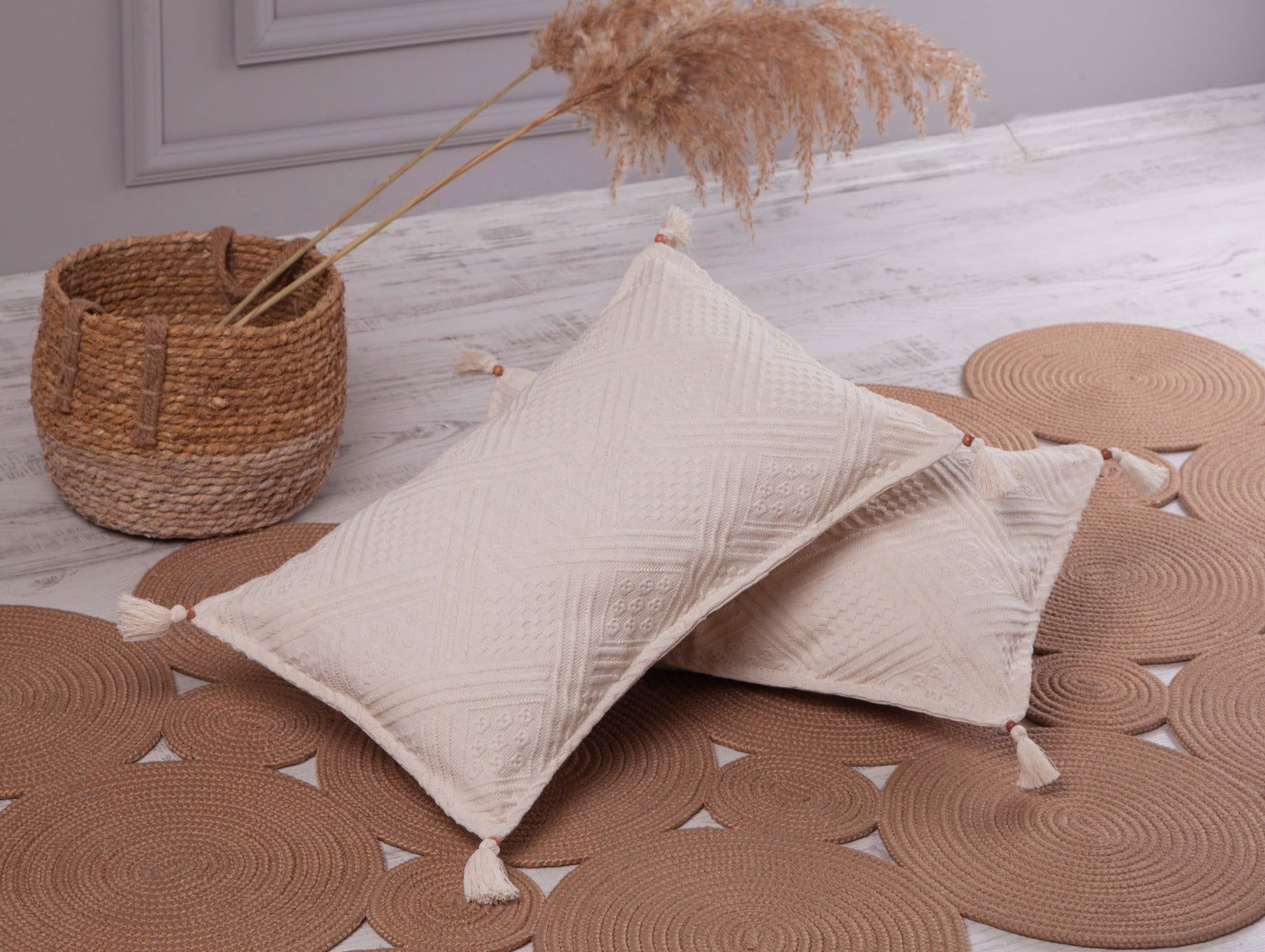 Strukturierte Kissenhülle oder Tischläufer in 100% Baumwolle Landhaus 2022420 Kissenhülle Strukturierte_Kissenhulle_oder_Tischlaufer_in_100_Baumwolle_Landhaus_2022420_-_Gardinenbox.de_-_-3691643 | Gardinenbox.de