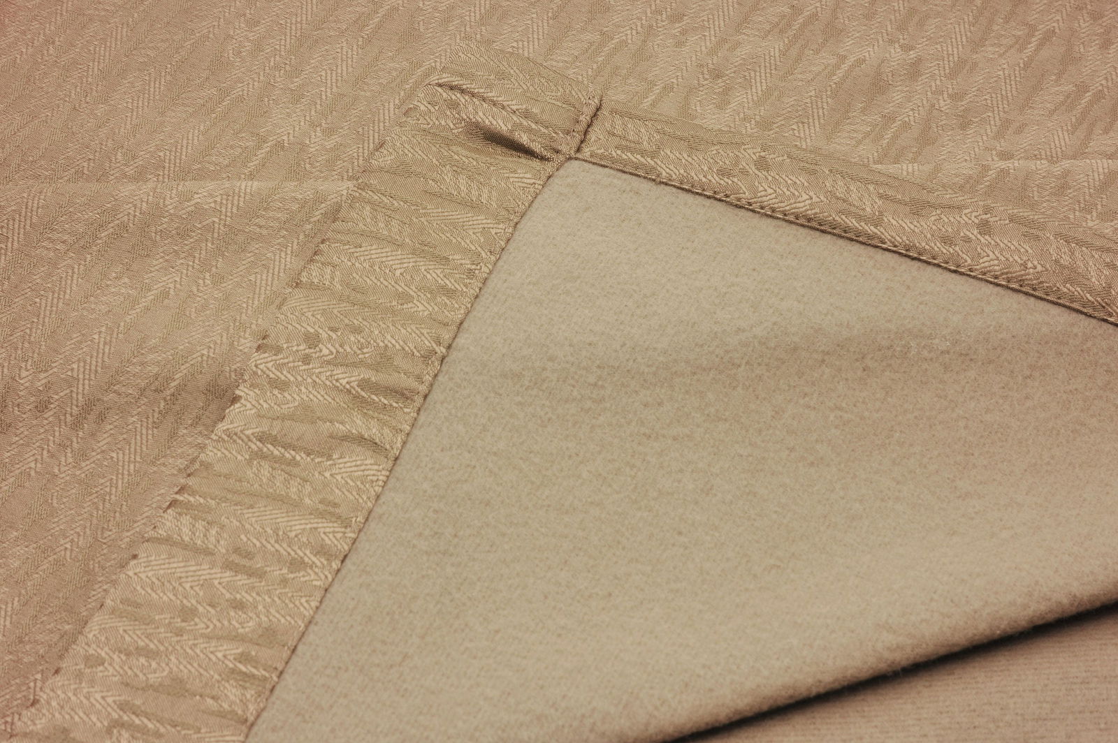 Thermo Ösen Vorhang mit Polar Fleece Rücken - 20500- 350gr./m², Gardine Matt Verdunkelungsstoff Blickdicht. 245cm x 140cm (HxB), 20500 20500 Vorhang Thermo_Osen_Vorhang_mit_Polar_Fleece_Rucken_-_20500-_350gr.-m_Gardine_Matt_Verdunkelungsstoff_Blickdicht._245cm_x_140cm_HxB_20500_20500_-_Gardinenbox.de_-_-3691958 | Gardinenbox.de