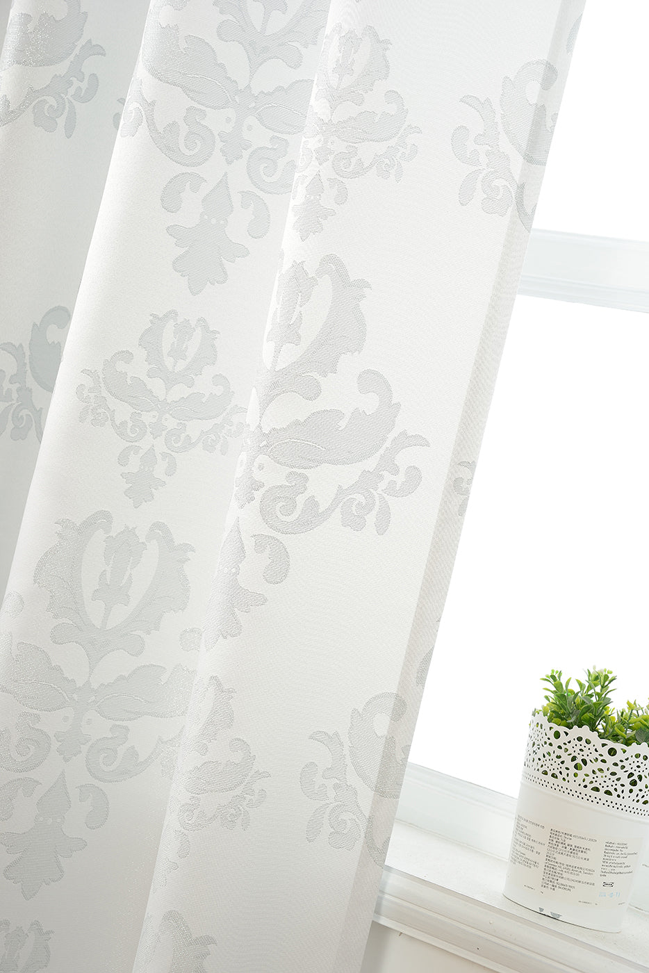 Vorhang Jacquard Deko Gardine verdeckte Schlaufen Barock Lurex Garn glänzend lichtdruchlässig (Höhe x Breite cm) 20455 Vorhang Vorhang_Jacquard_Deko_Gardine_verdeckte_Schlaufen_Barock_Lurex_Garn_glanzend_lichtdruchlassig_Hohe_x_Breite_cm_20455_-_Gardinenbox.de_-_-3694204 | Gardinenbox.de