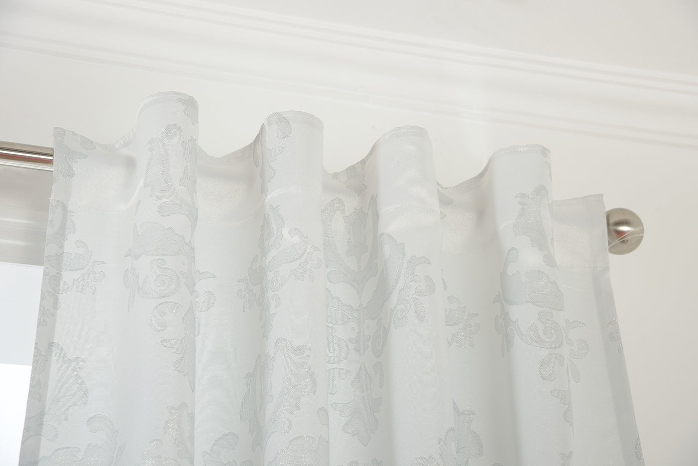 Vorhang Jacquard Deko Gardine verdeckte Schlaufen Barock Lurex Garn glänzend lichtdruchlässig (Höhe x Breite cm) 20455 Vorhang Vorhang_Jacquard_Deko_Gardine_verdeckte_Schlaufen_Barock_Lurex_Garn_glanzend_lichtdruchlassig_Hohe_x_Breite_cm_20455_-_Gardinenbox.de_-_-3694244 | Gardinenbox.de