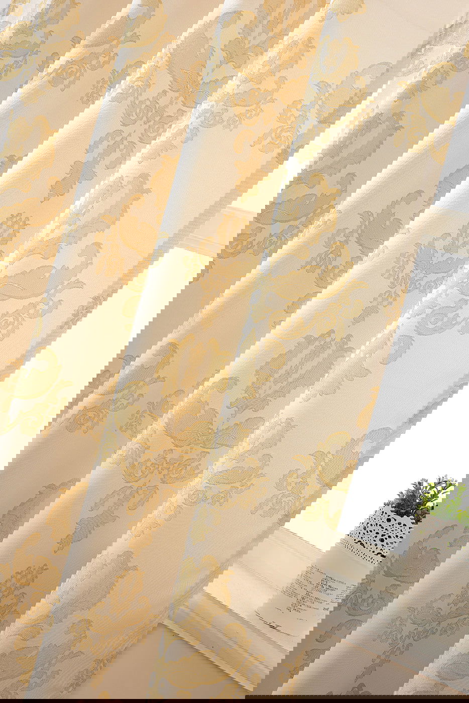 Vorhang Jacquard Deko Gardine verdeckte Schlaufen Barock Lurex Garn glänzend lichtdruchlässig (Höhe x Breite cm) 20455 Vorhang Vorhang_Jacquard_Deko_Gardine_verdeckte_Schlaufen_Barock_Lurex_Garn_glanzend_lichtdruchlassig_Hohe_x_Breite_cm_20455_-_Gardinenbox.de_-_-3694280 | Gardinenbox.de