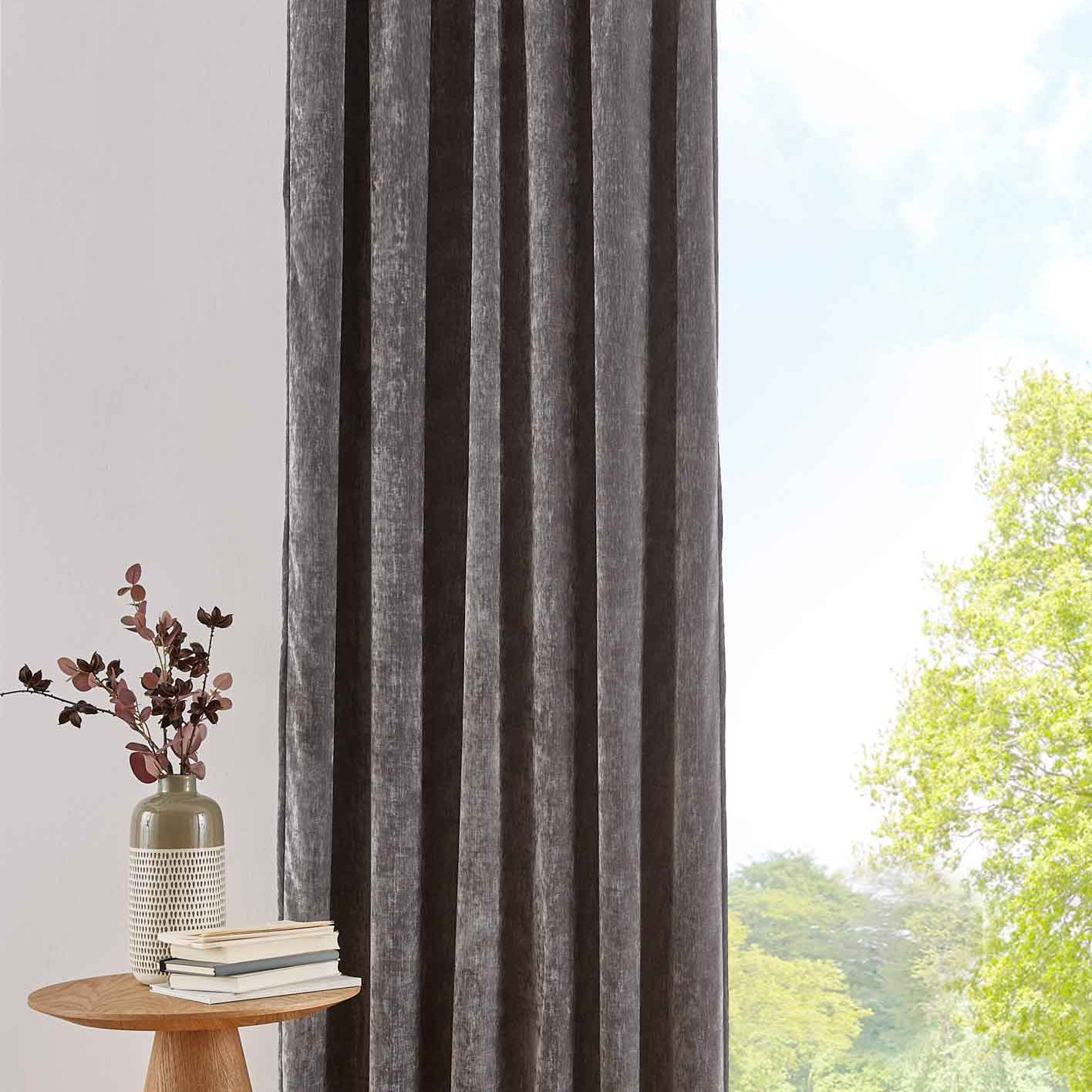 Vorhang Thermo Chenille , 2022500 Dunkelgrau Vorhang Vorhang_Thermo_Chenille_2022500_-_Gardinenbox.de_-_-3695022 | Gardinenbox.de