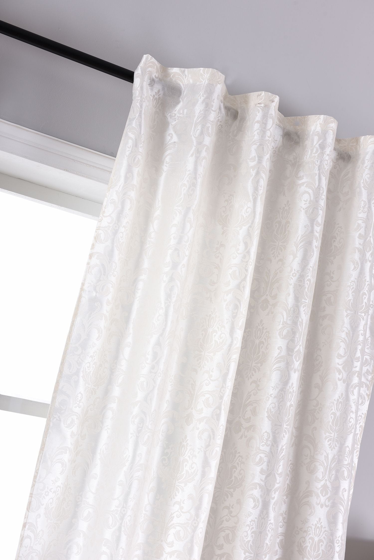 Vorhang Wildseide Optik Barock blickdicht Flockfasern Deko gemustert, blickdicht mit verdecktem Schlaufenband 20200 Vorhang Vorhang_Widseide_Optik_Barock_blickdicht_Flockfasern_Deko_gemustert_blickdicht_mit_verdecktem_Schlaufenband_20200_-_Gardinenbox.de_-_-3695561 | Gardinenbox.de